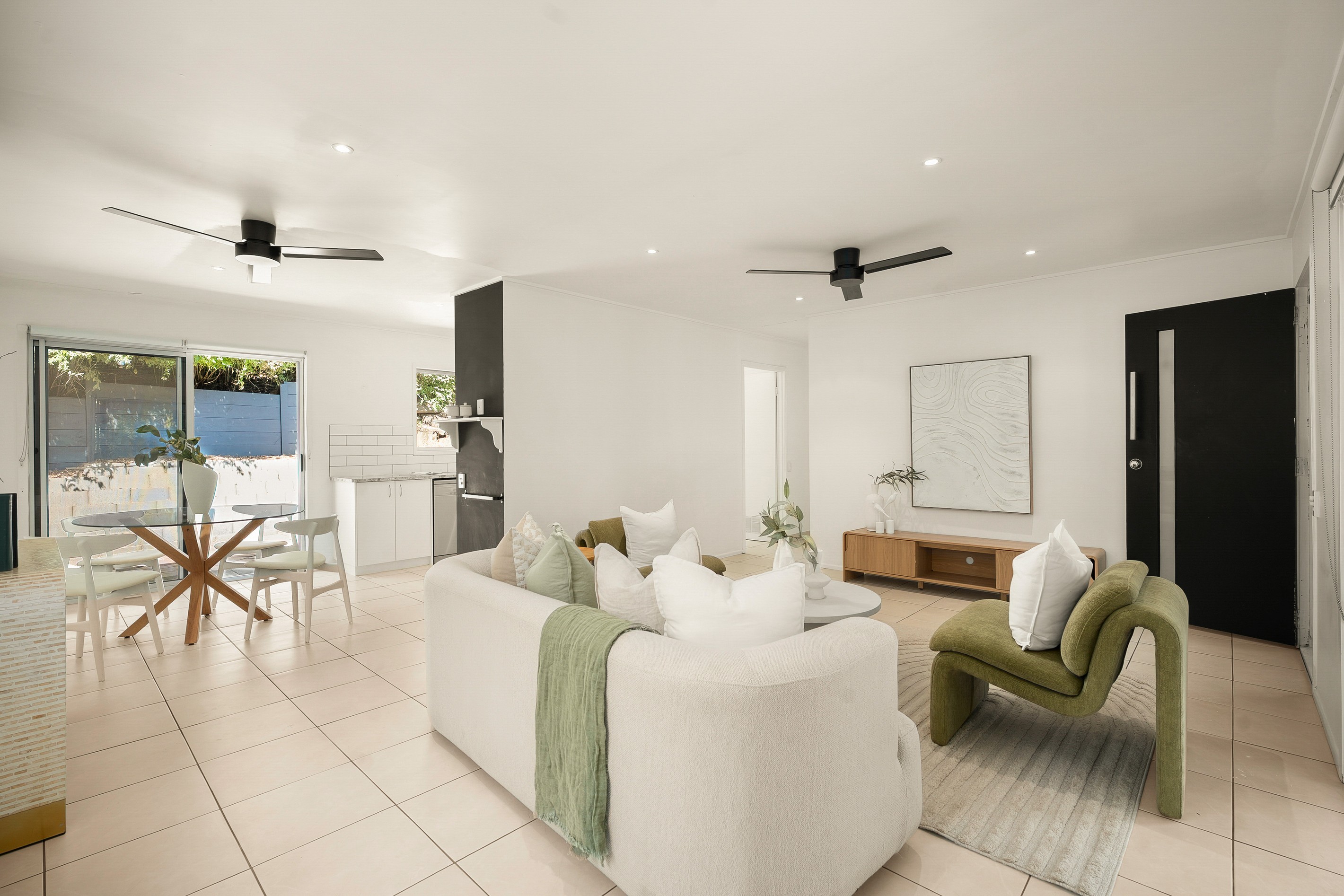 9 Tucker Street, Chapel Hill, QLD 4069