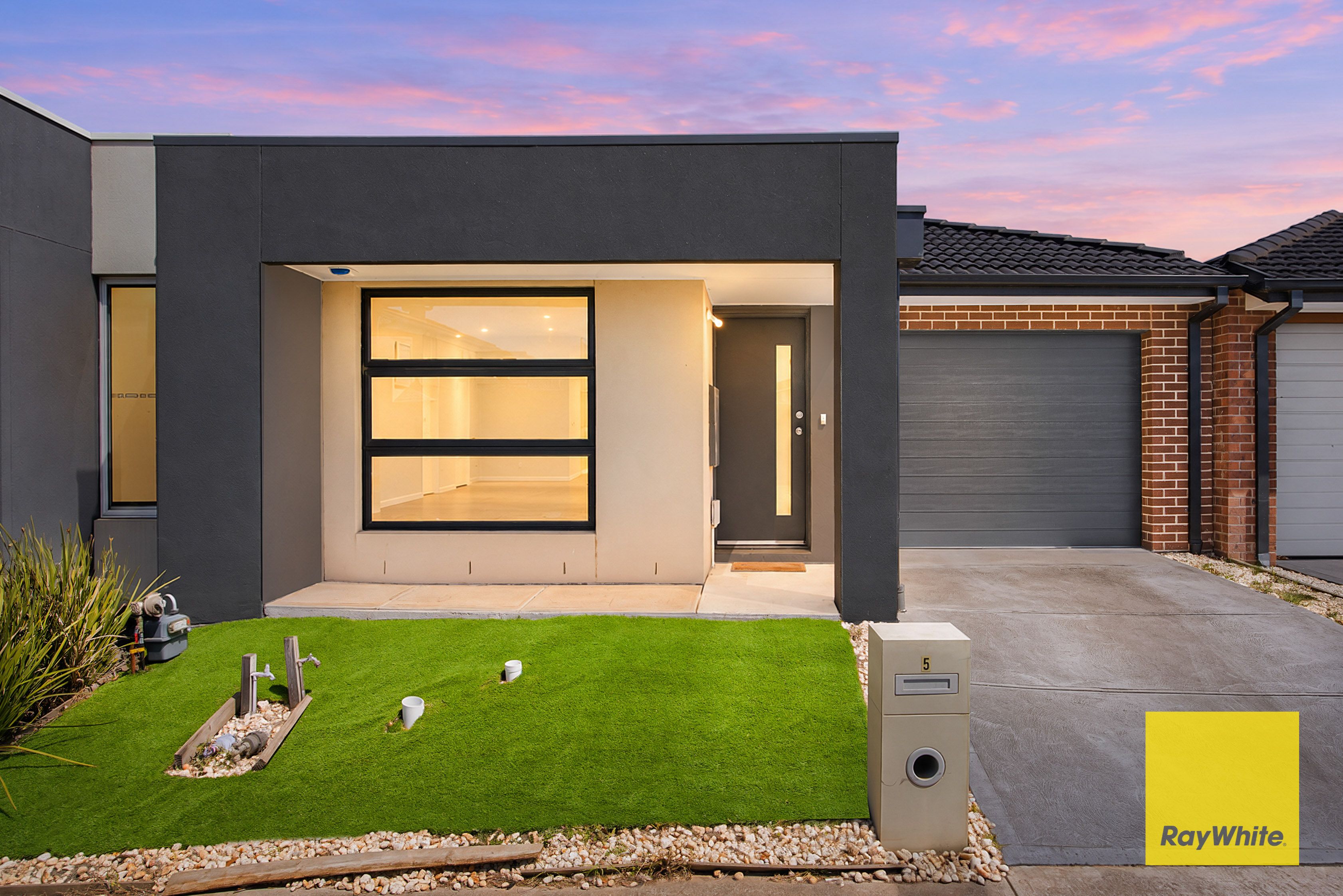 5 Hyams Way — photo from Ray White Truganina