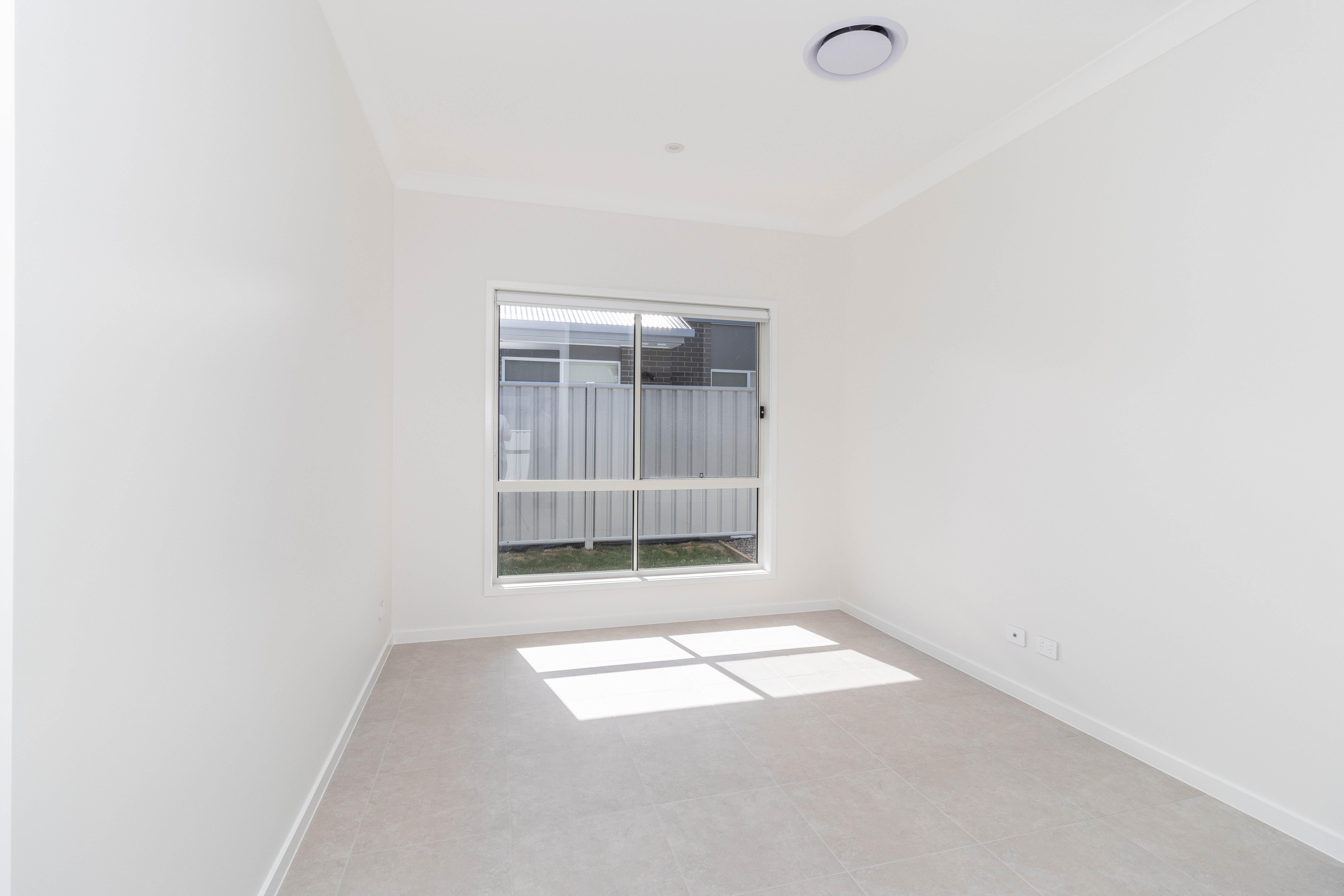 63 Hythe Street — photo 5 of 15