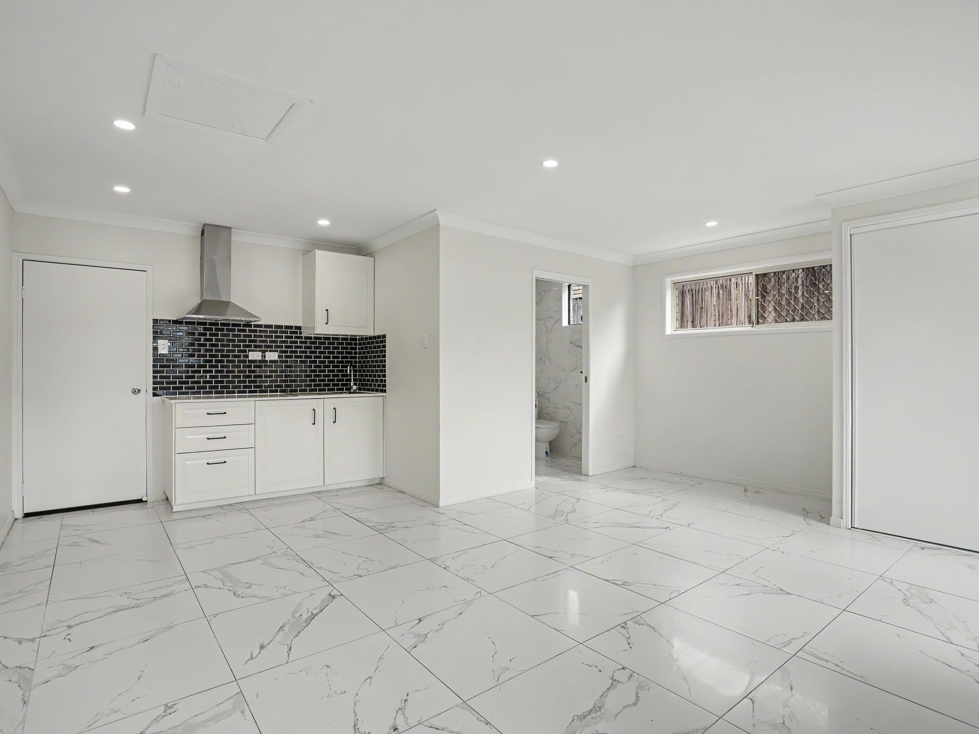 35 Carner Court — photo 11 of 19