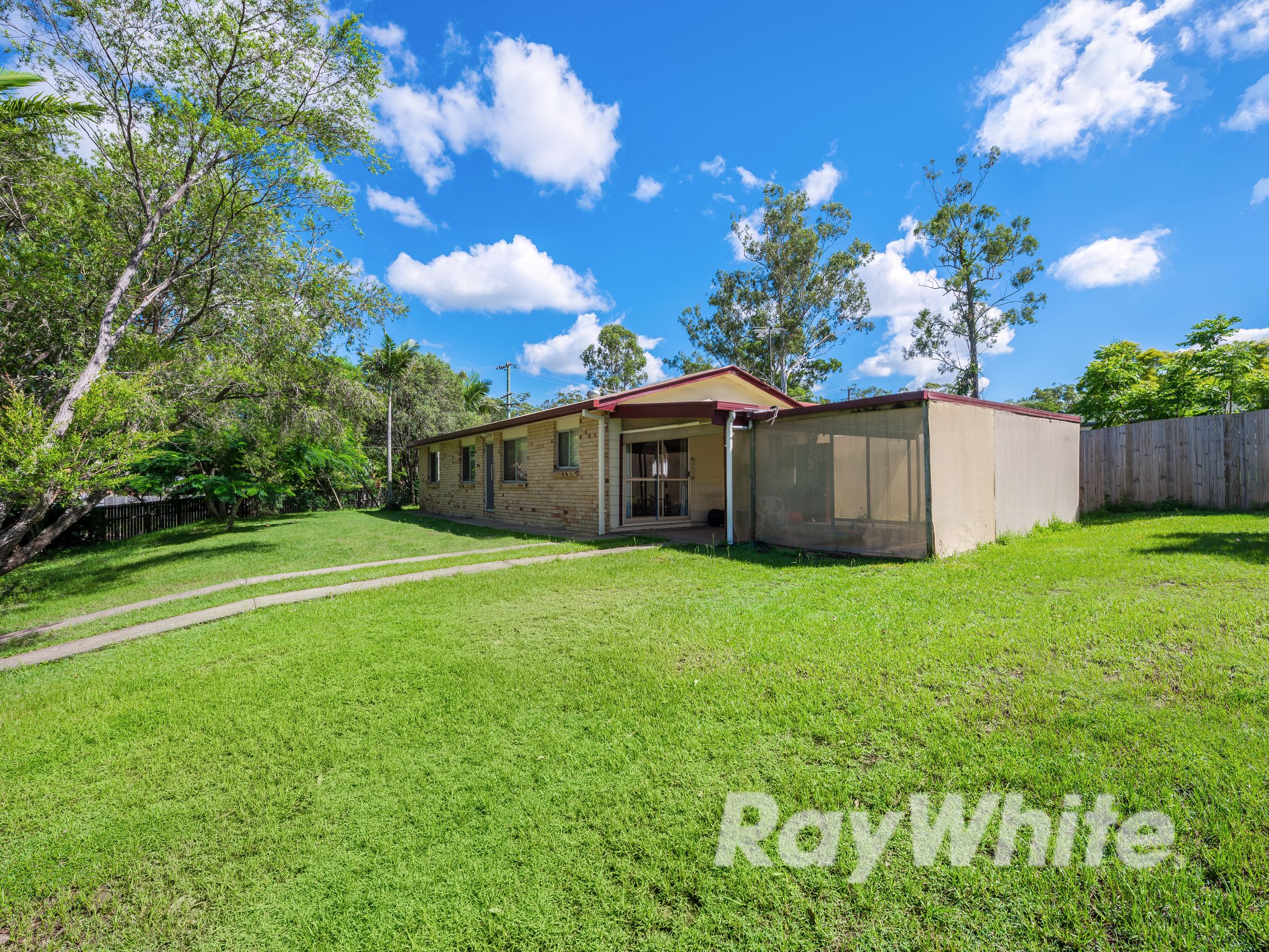 27 Gazania Street, Kingston, QLD 4114