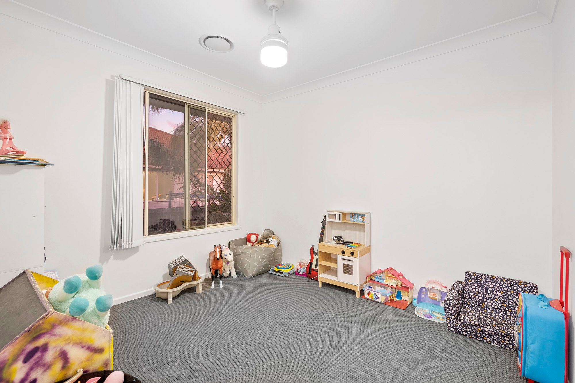 18 Guerin Court, Collingwood Park, QLD 4301 Sold House Ray White Logan City