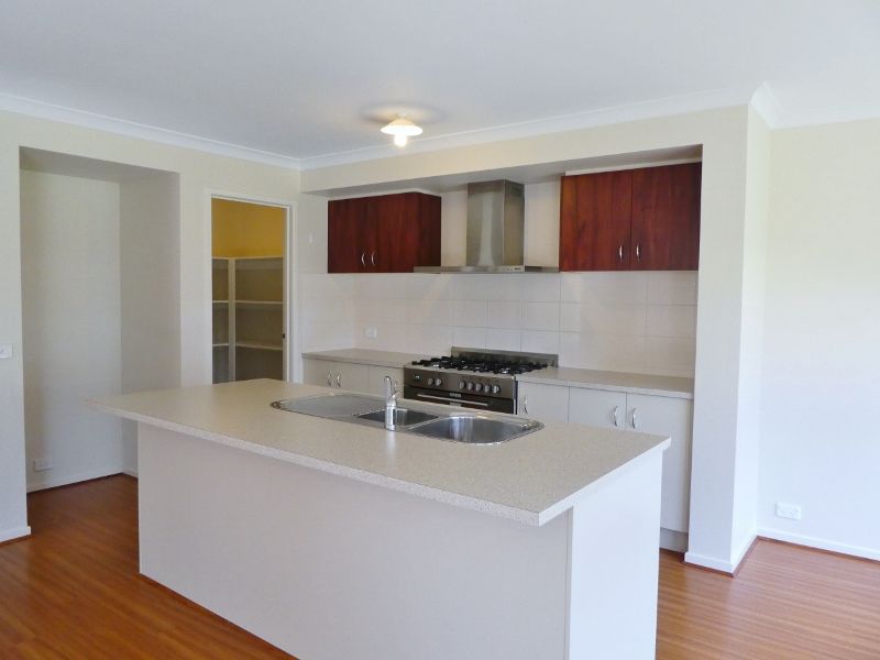 13 Teviot Street, Clyde, VIC 3978