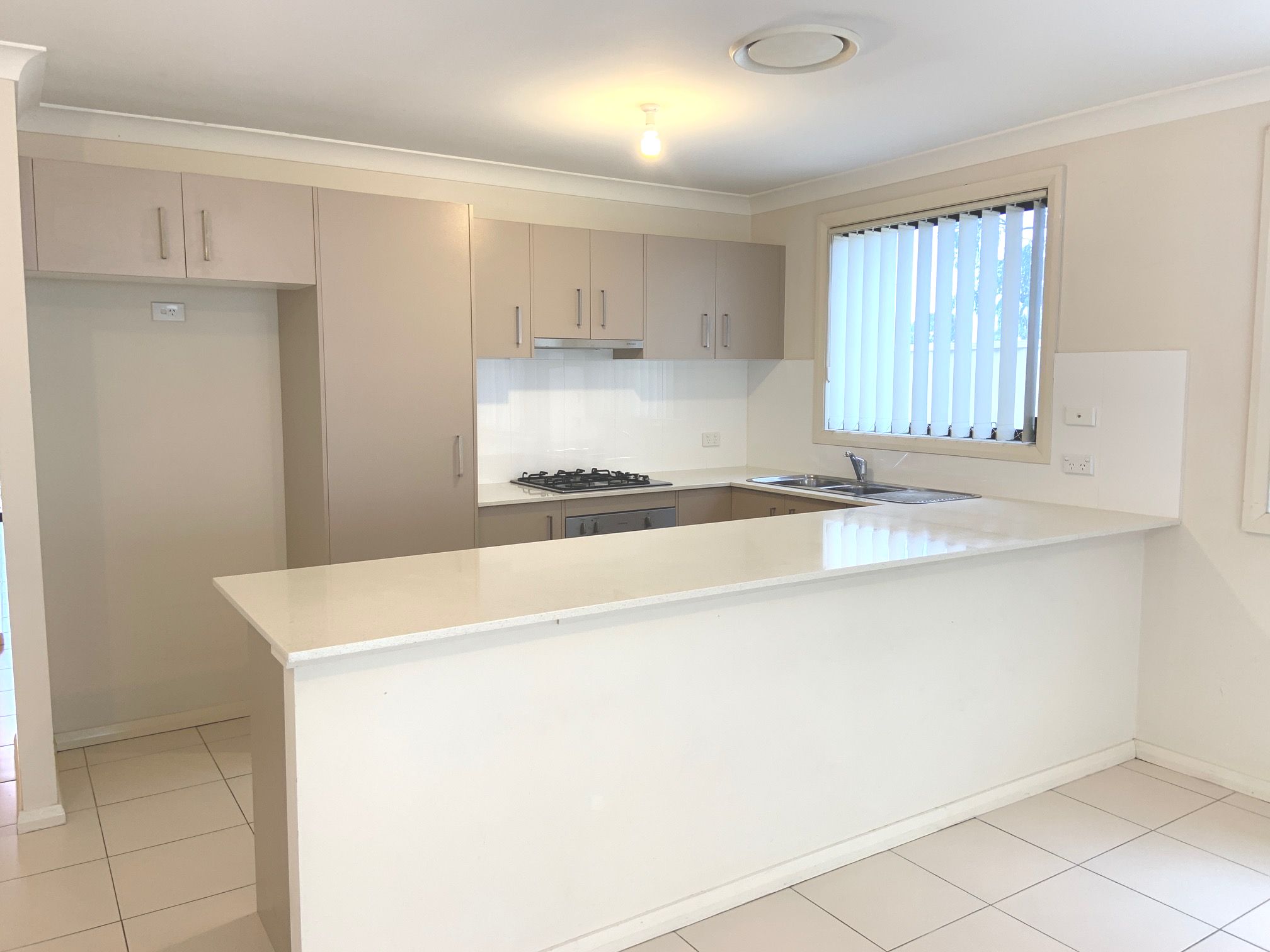 6/124 Glossop Sreet, St Marys, NSW 2760