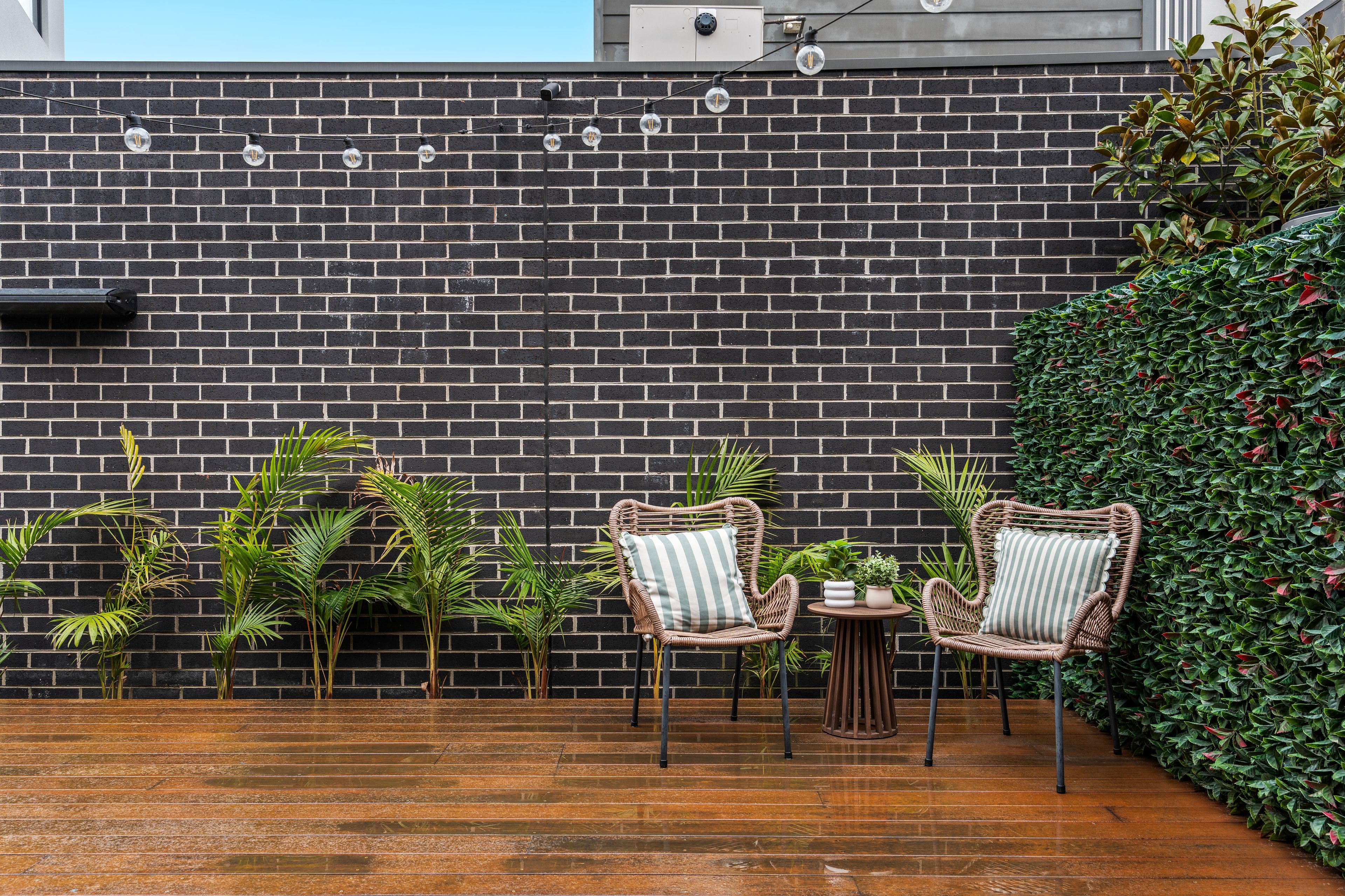 2/38 Cannes Avenue — photo 16 of 22