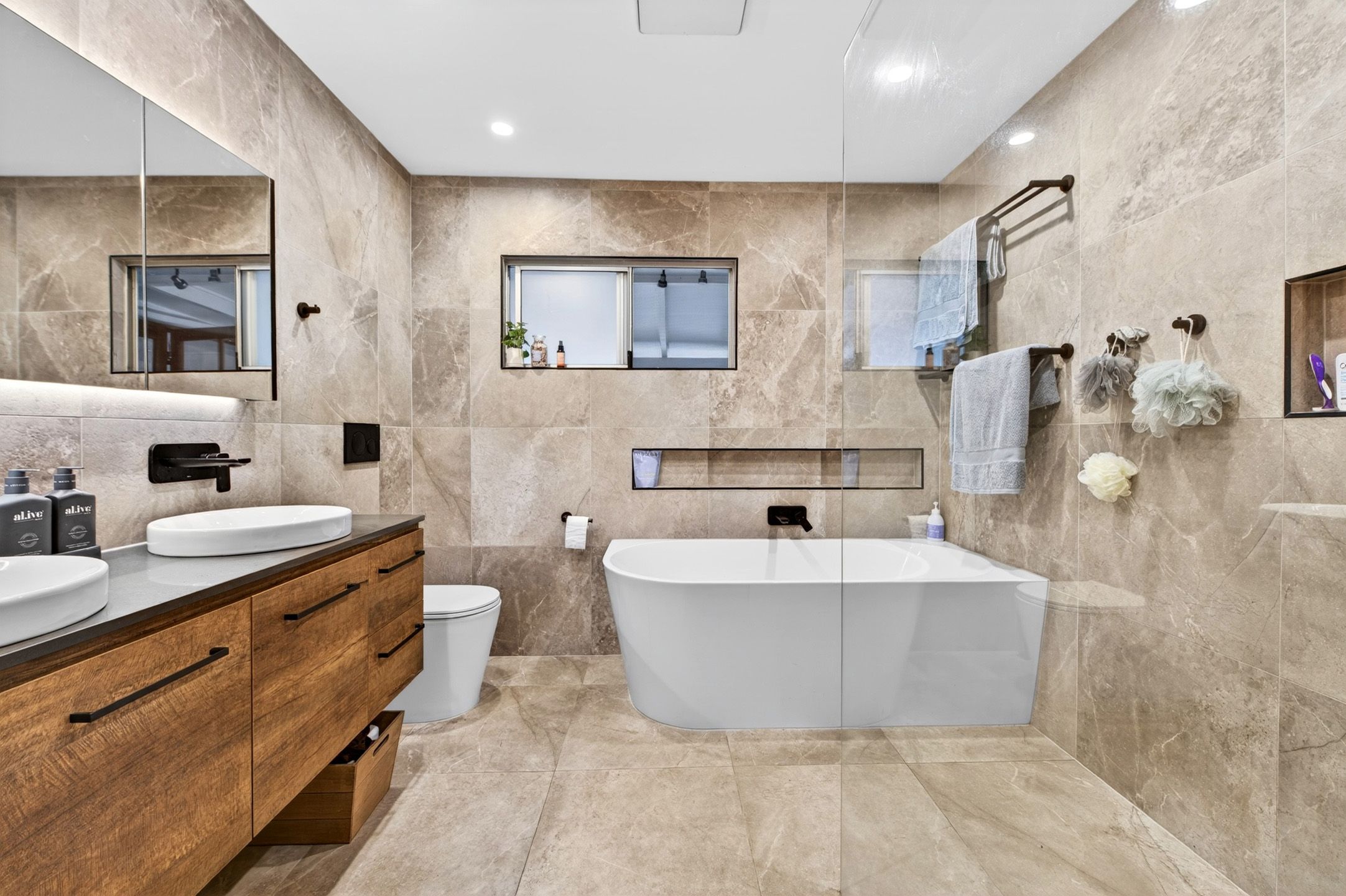 30 Parkmore Street — photo 3 of 22