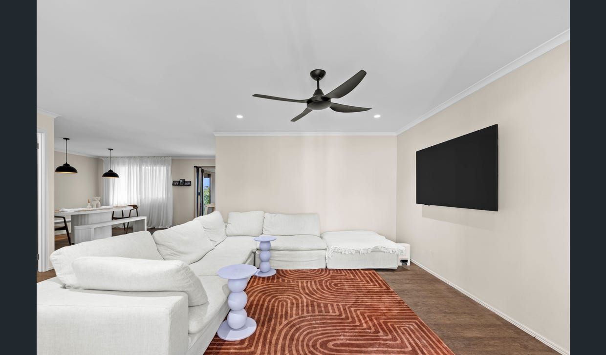 90 Avocado Street — photo 9 of 30