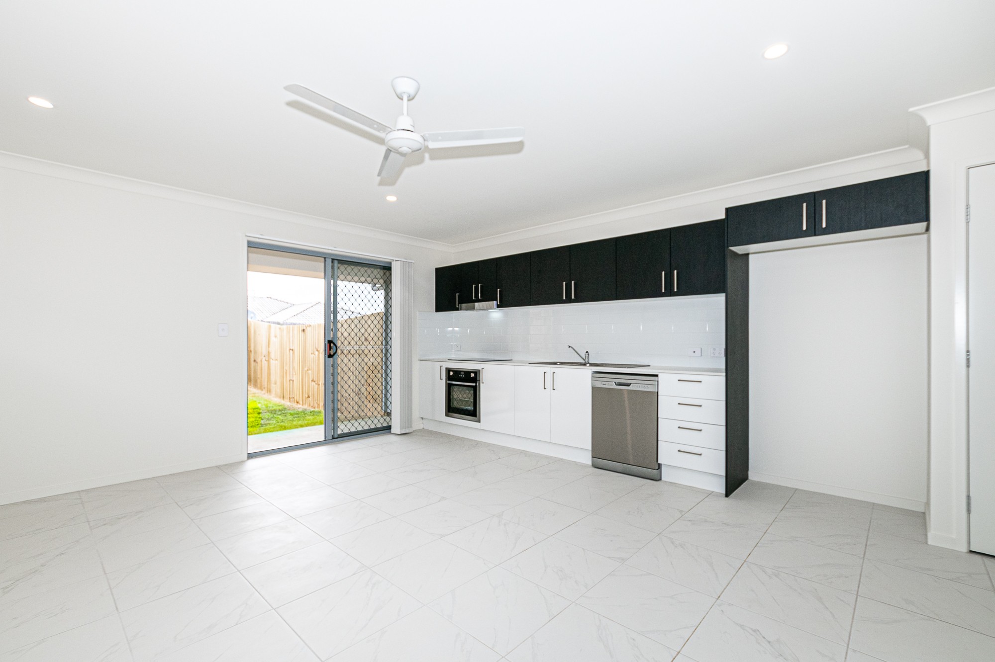 1/12 Grothe Street, Morayfield, QLD 4506