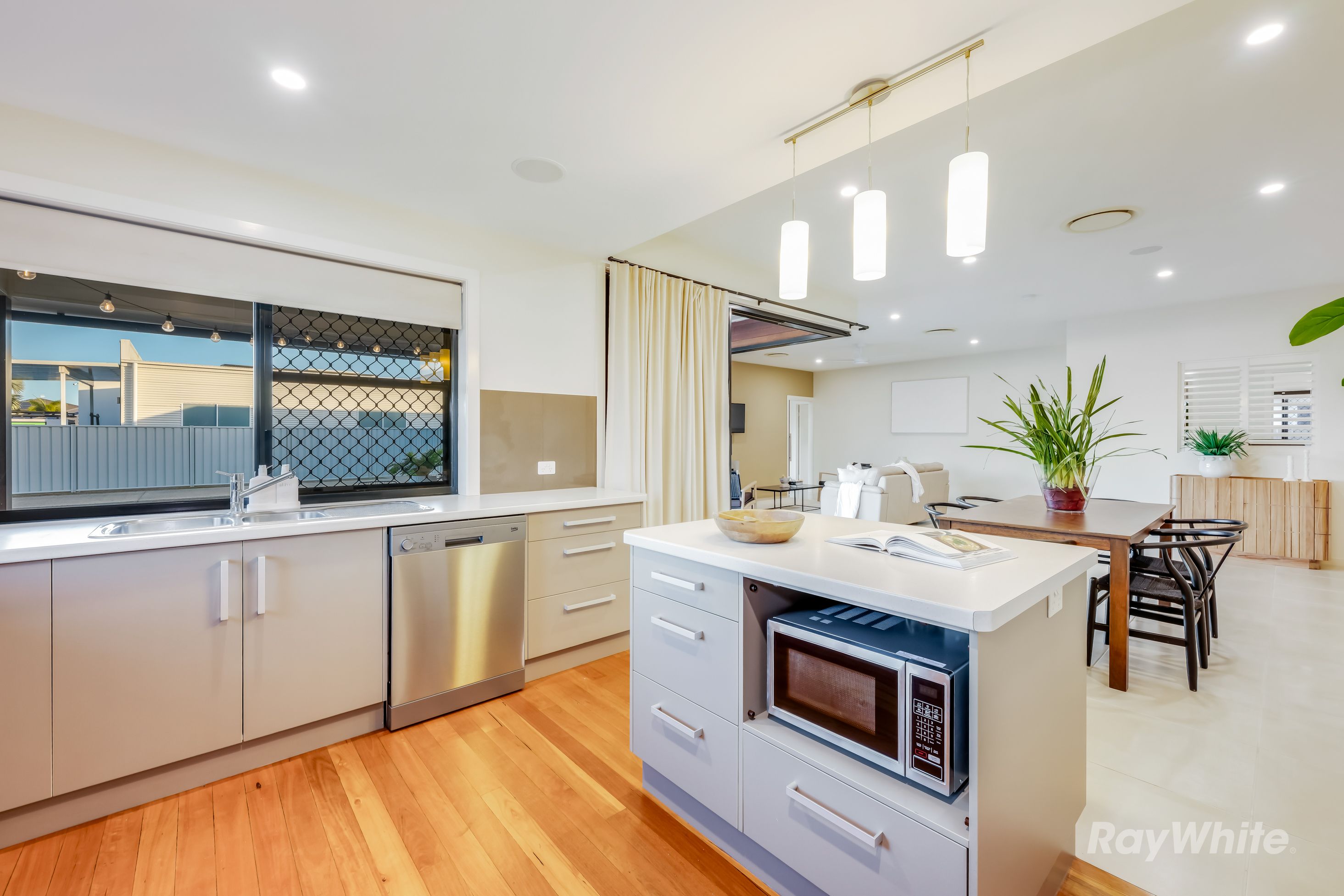 7 Altivole Drive — photo 10 of 30