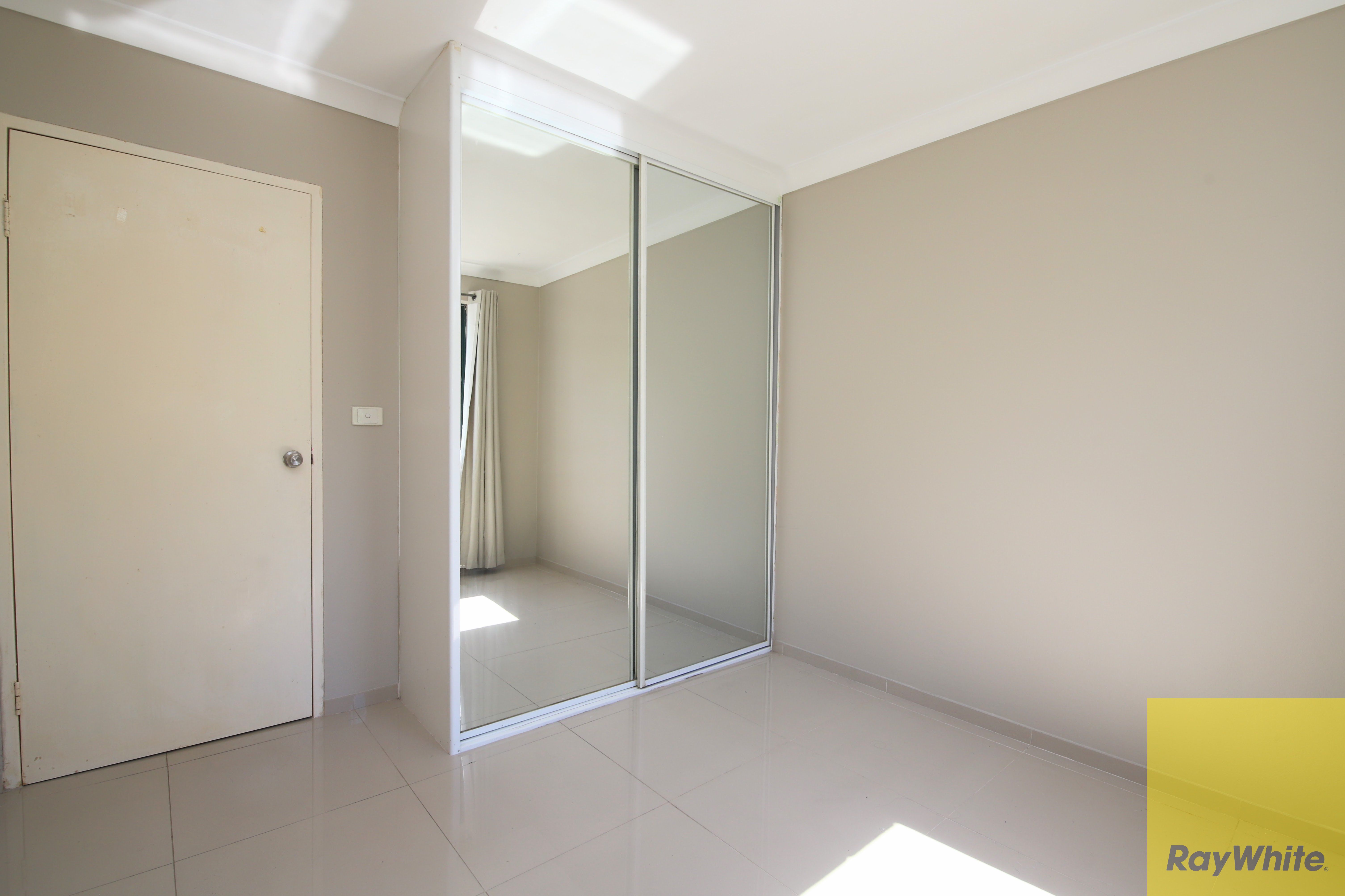 20/19-25 Sir Joseph Banks Street — photo 6 of 8