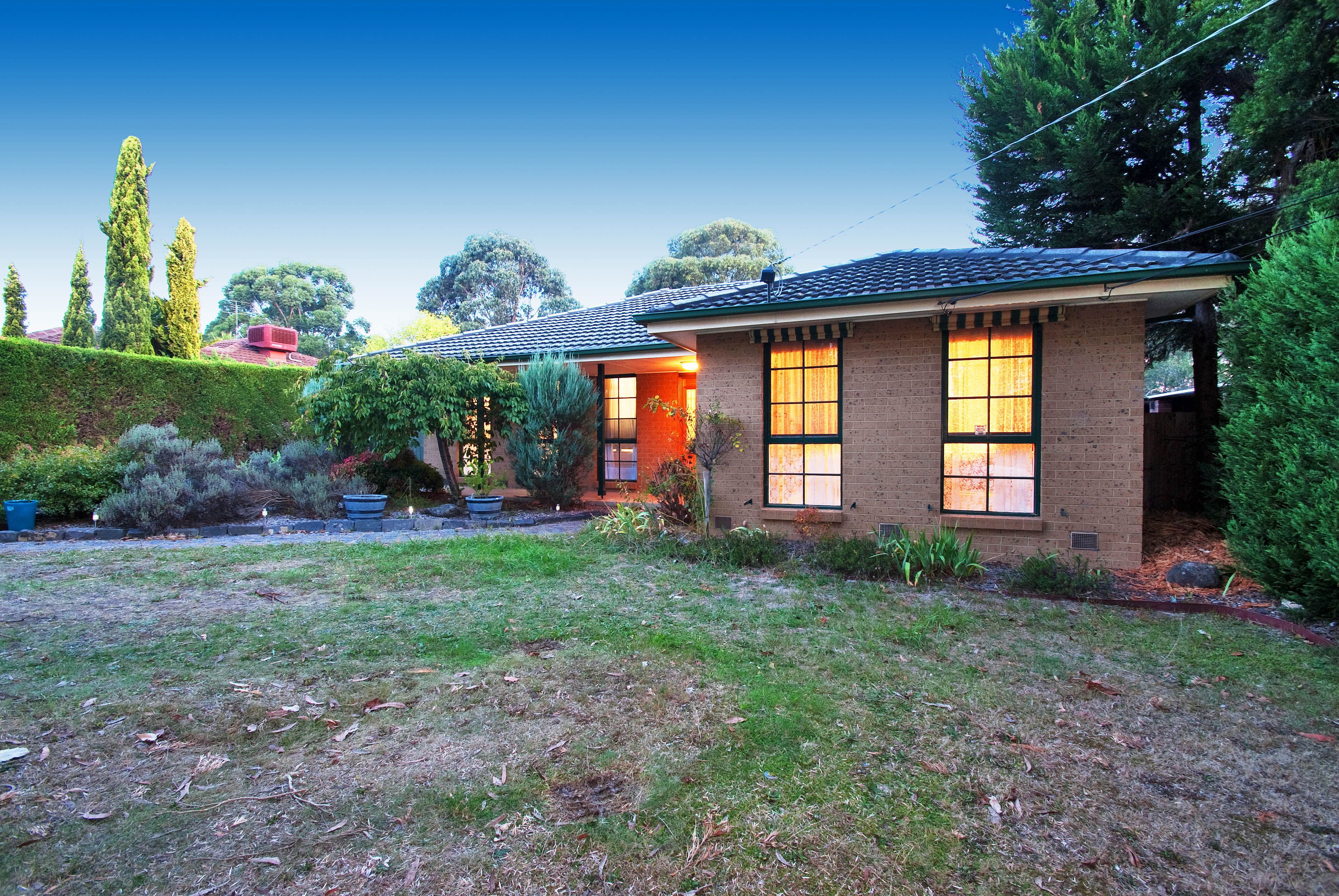 9 Larissa Court, Croydon VIC 3136