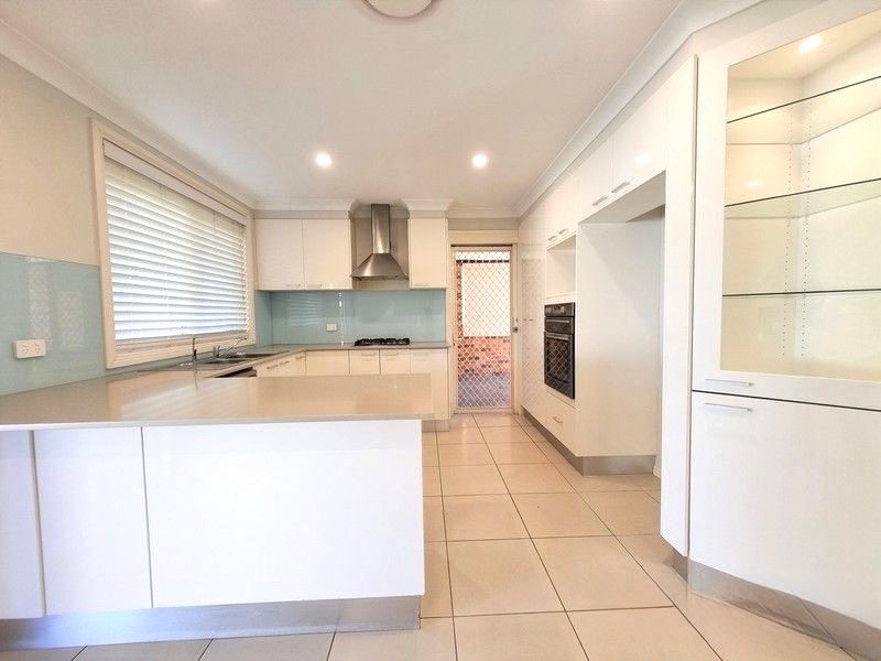 5 Amanda Close, Dean Park, NSW 2761