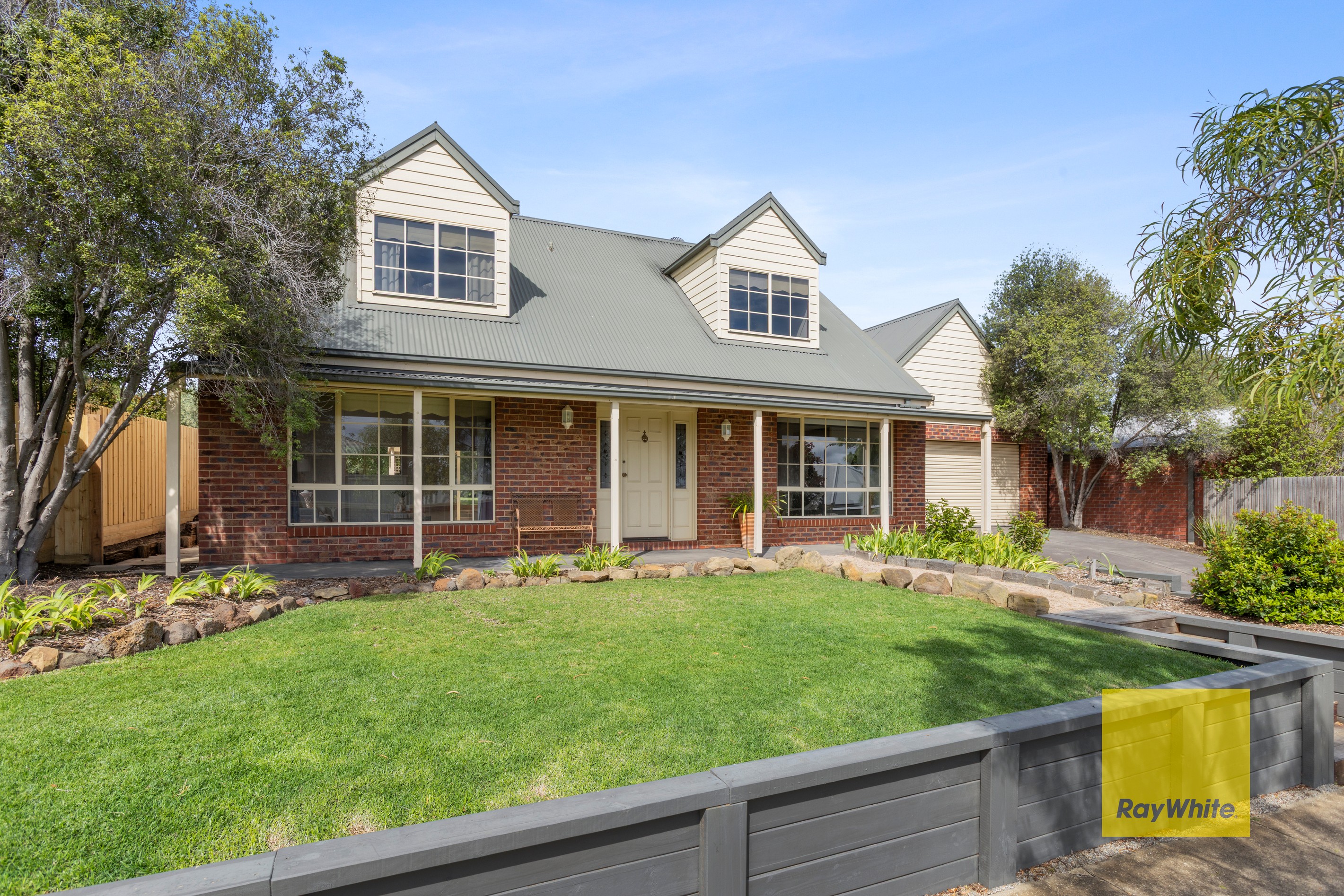 14 Bordeaux Drive, Waurn Ponds, VIC 3216