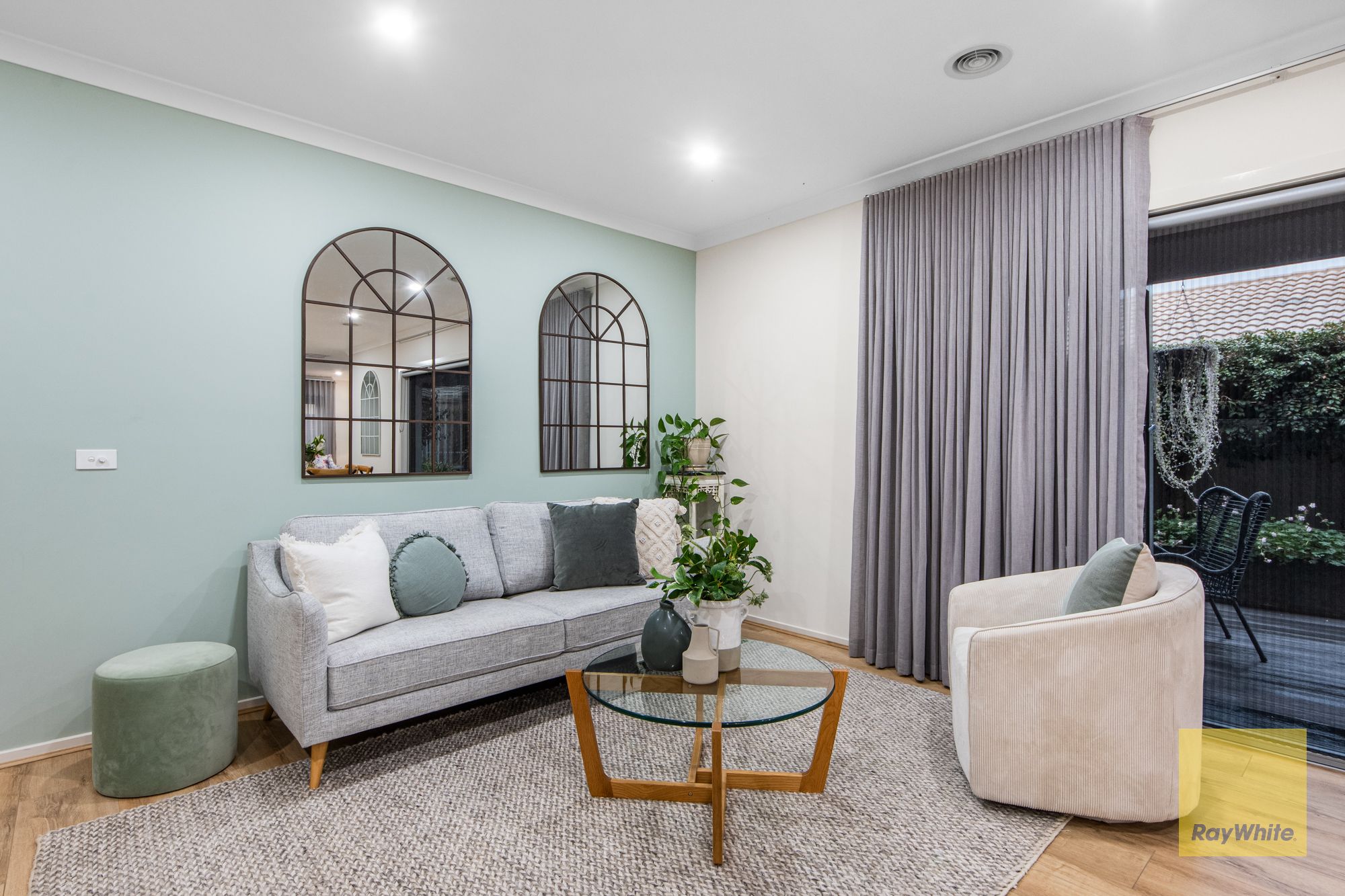 27 Albanvale Drive — photo 9 of 20
