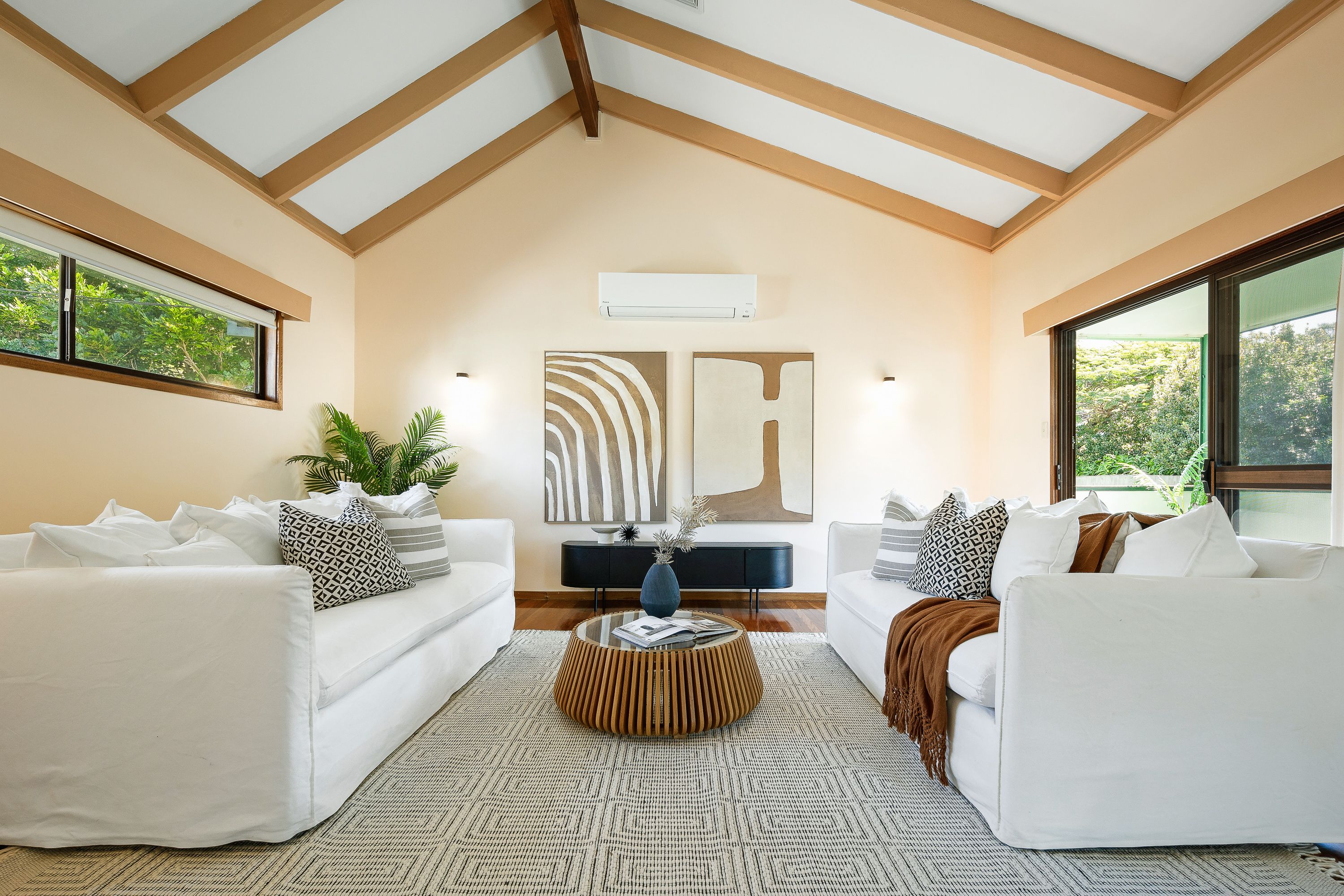 3 Chantilly Street, Chapel Hill, QLD 4069