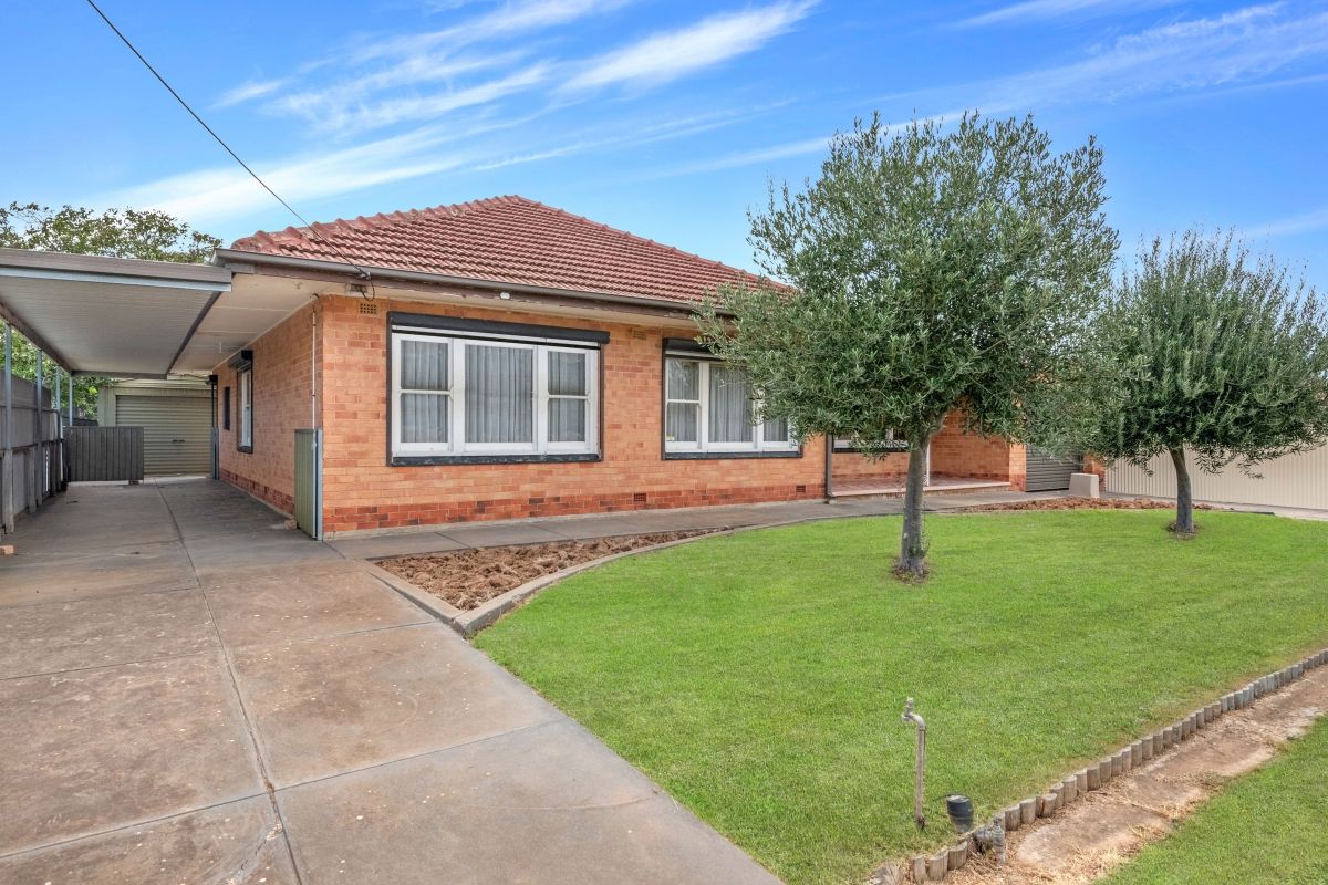 49 Leslie McIntyre Avenue, Salisbury Downs, SA 5108