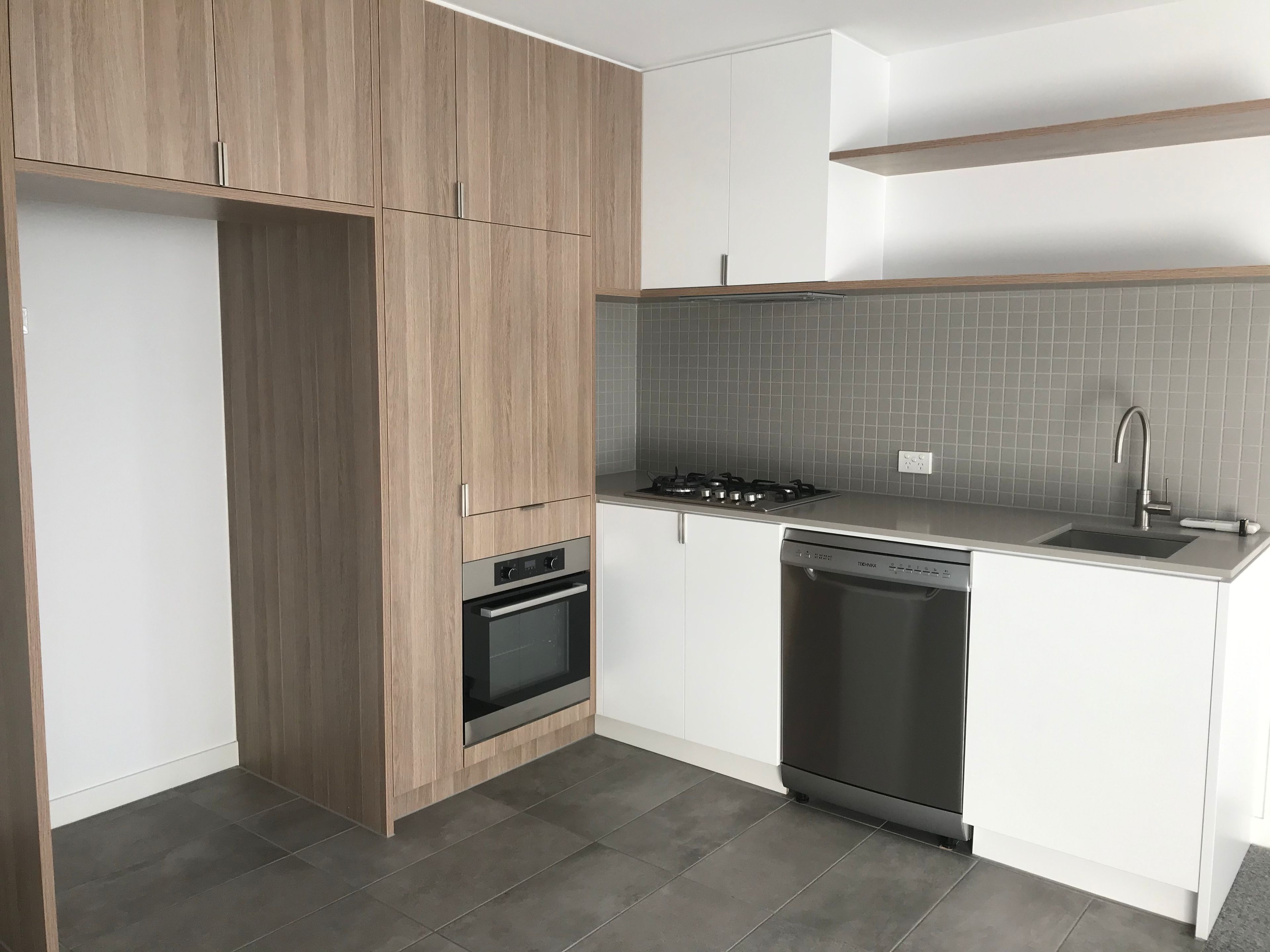 409/2 Clark Street, Williams Landing, VIC 3027