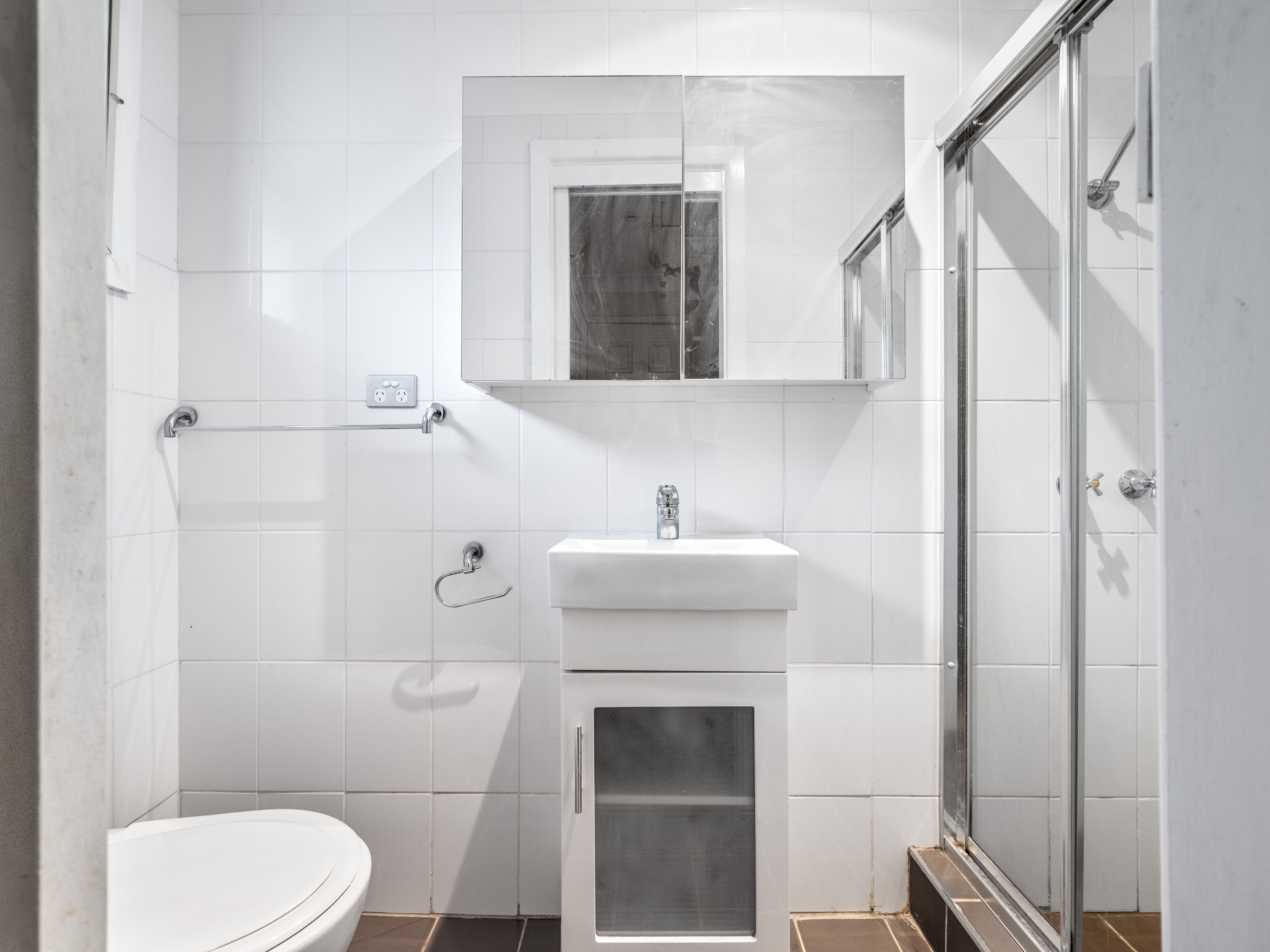 24 Amanda Place, Ingleburn, NSW 2565