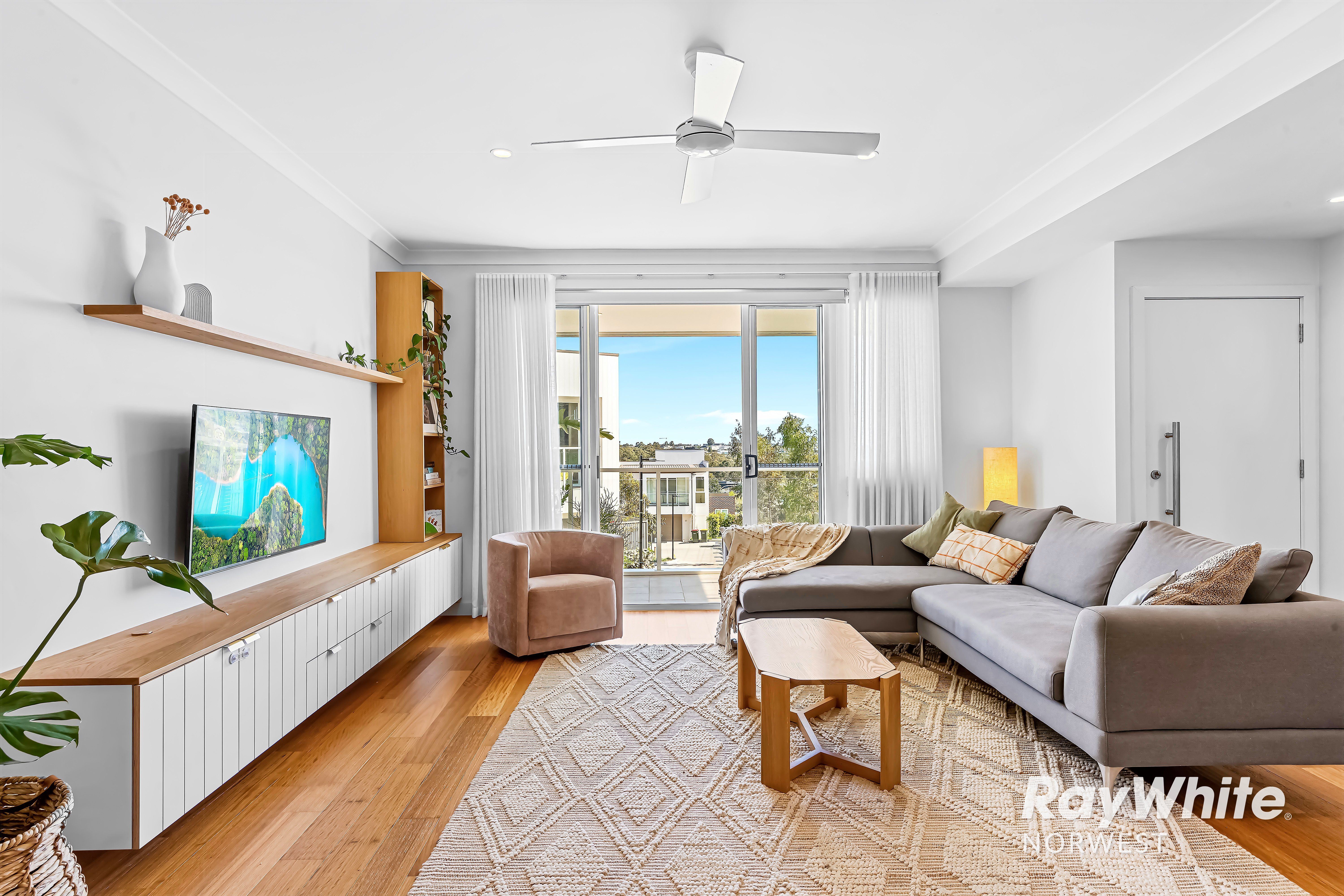 21 Chloe Circuit, NORWEST, NSW 2153