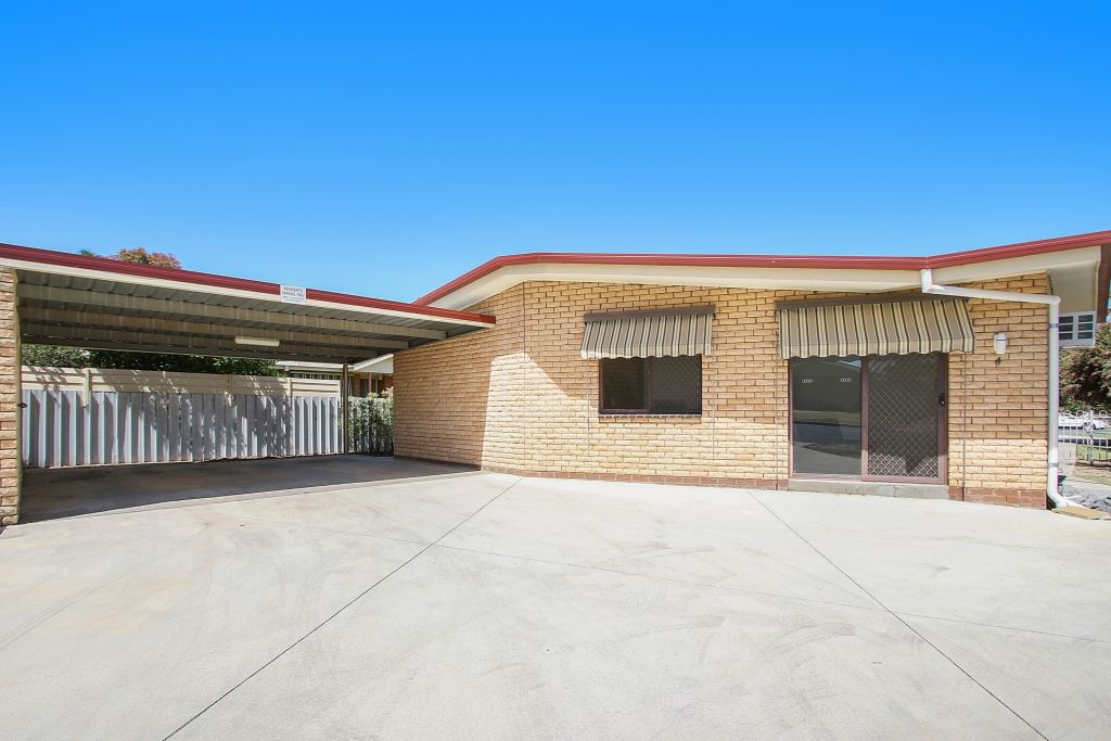 401 Griffith Road, Lavington NSW 2641