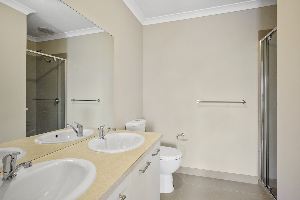 66 Hammersmith Road, Wyndham Vale, VIC 3024