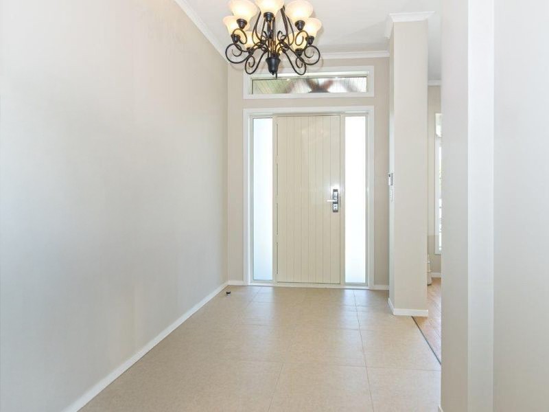 11 Paso Fino Crescent, Karaka, Franklin