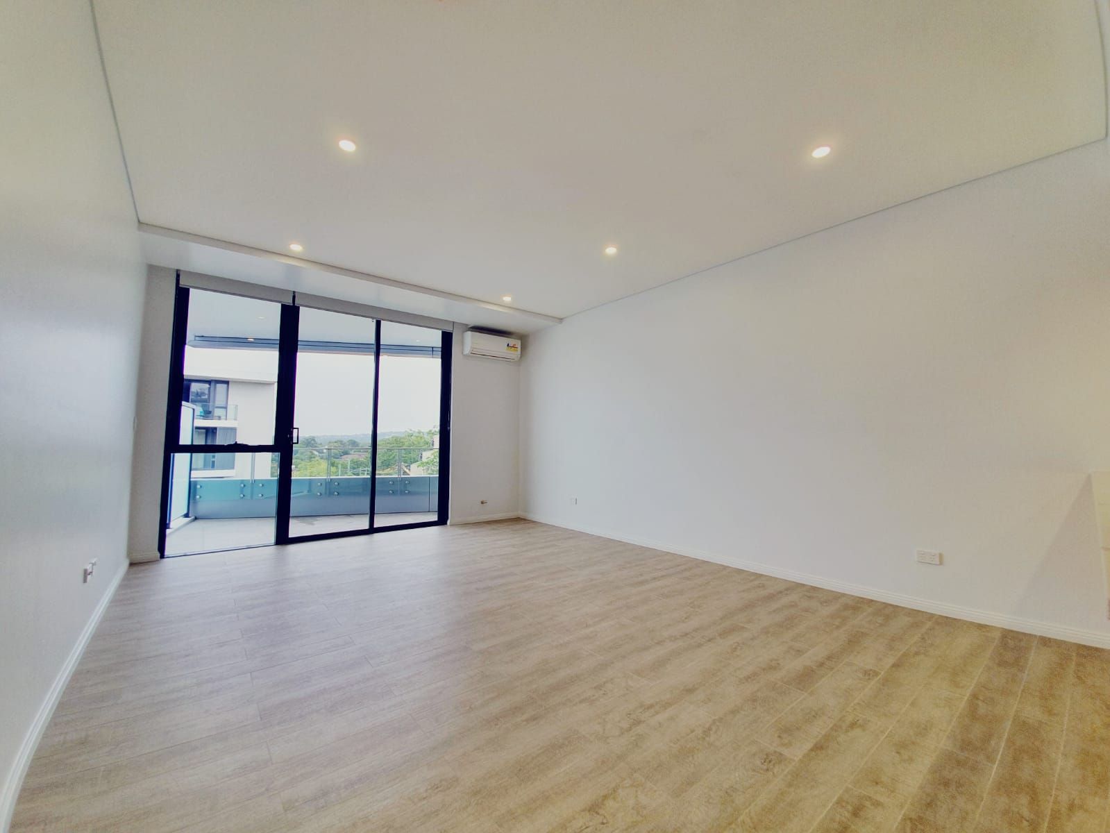 35/117 Bowden Street — photo from Ray White Meadowbank