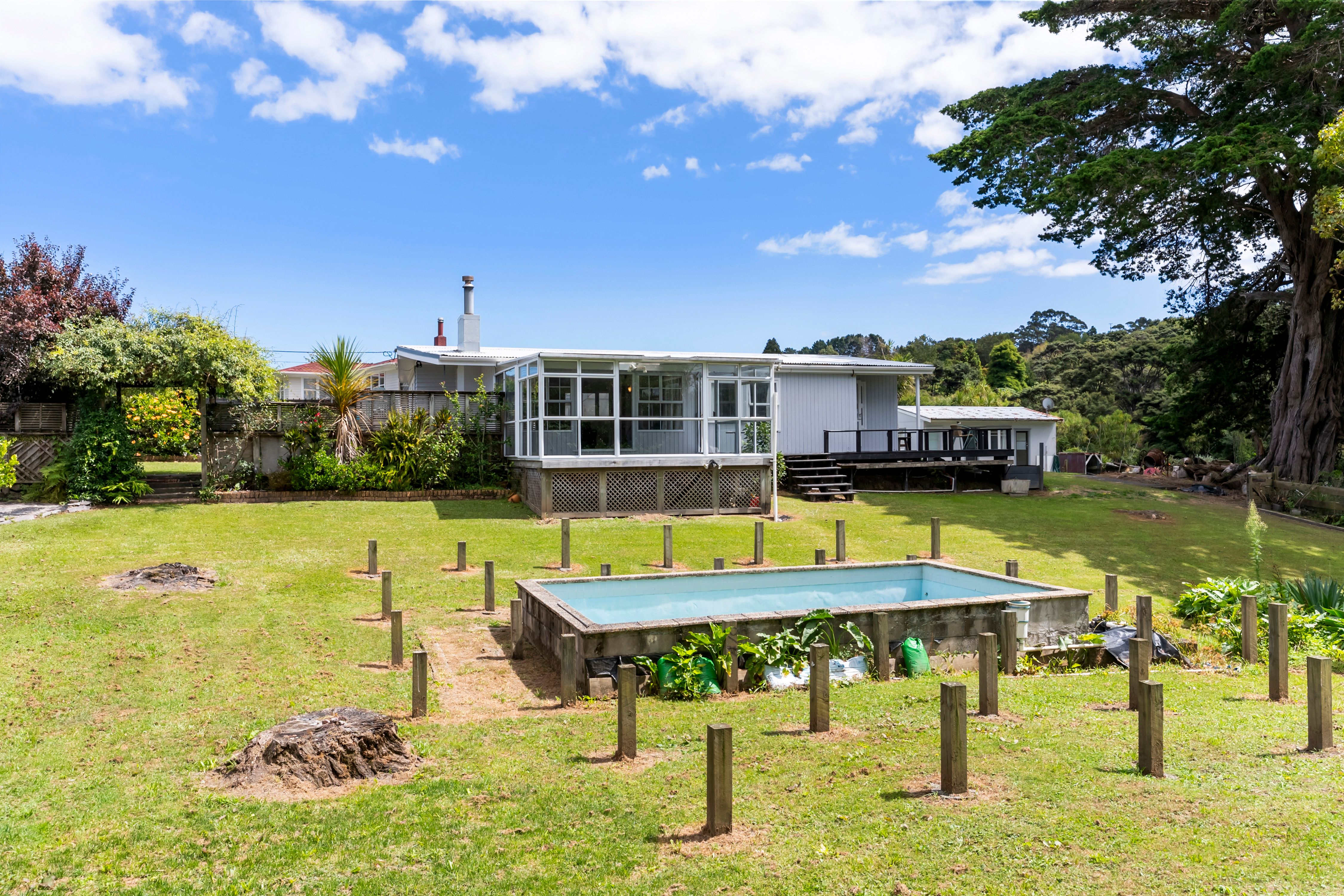 15 Bethells Road, Waitakere, Waitakere City