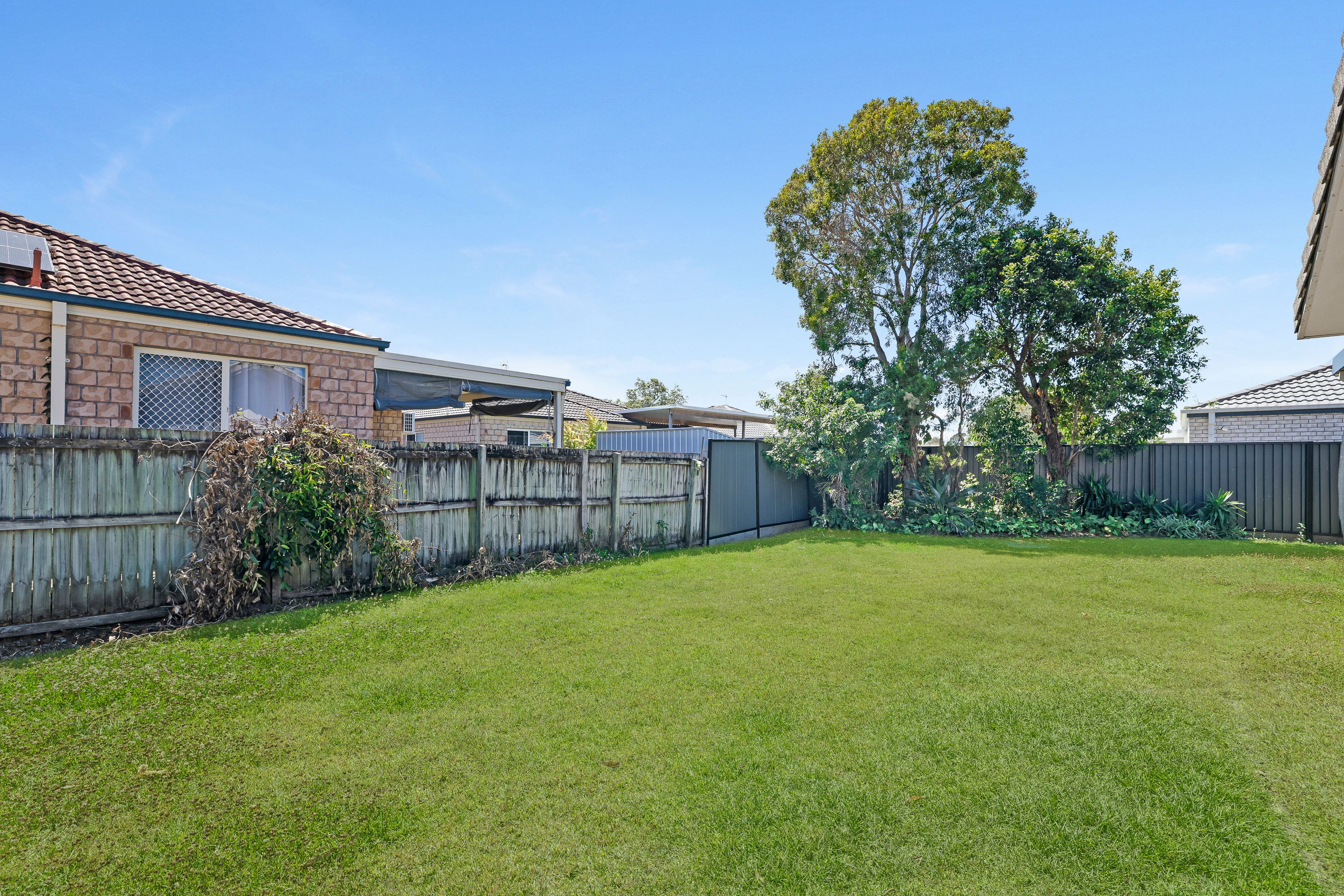 17 Linda Way — photo 19 of 27