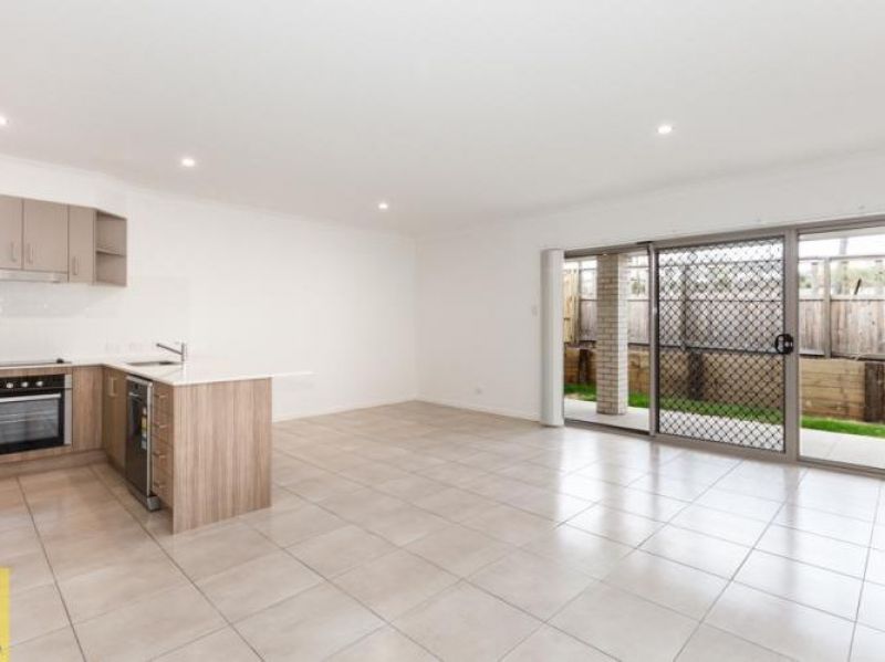 1/23 Arburry Crescent, Brassall, QLD 4305