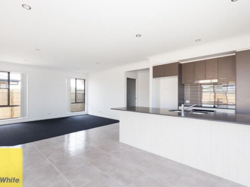Pimpama, QLD 4209