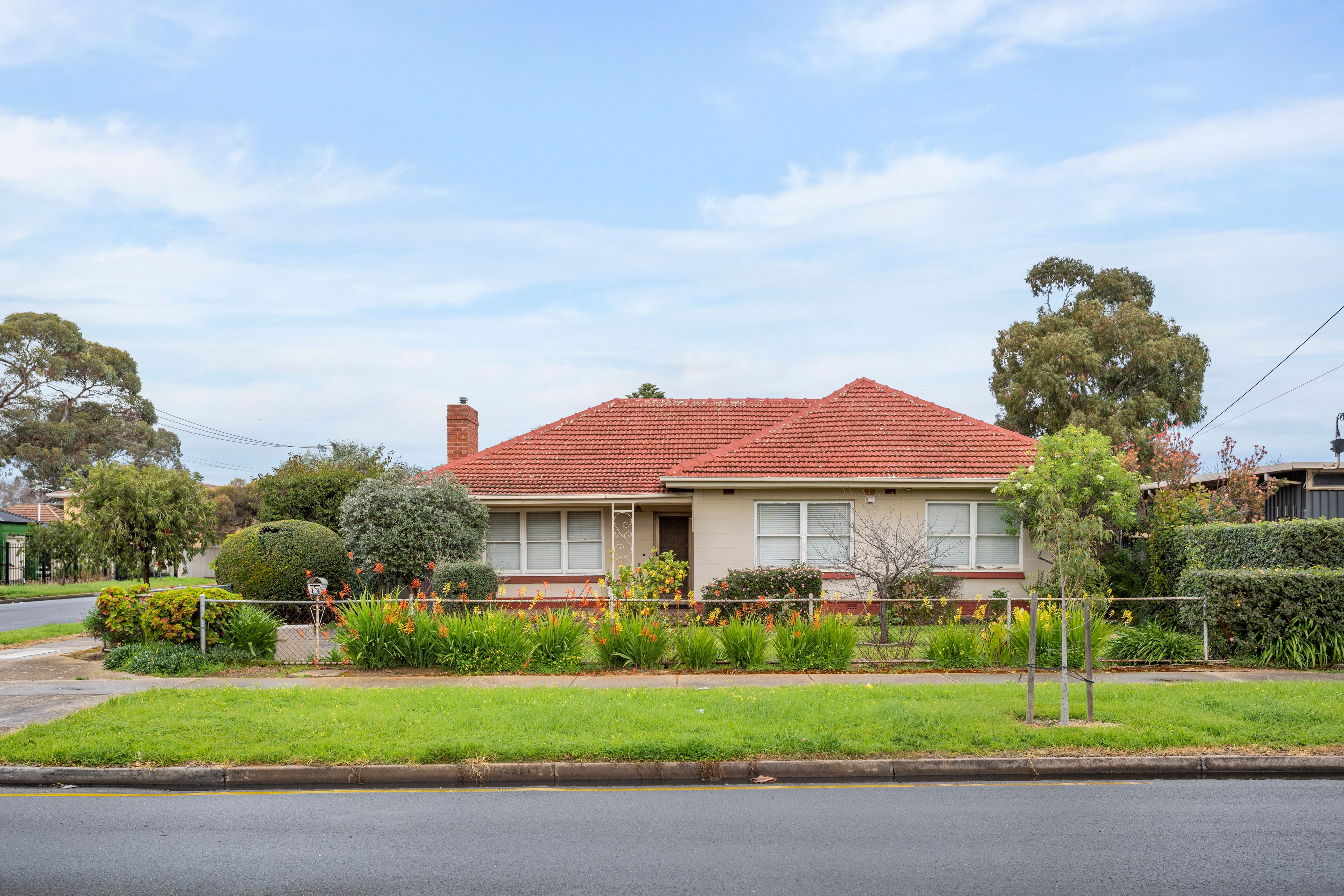 13 Gladstone Avenue — photo from Ray White Woodville