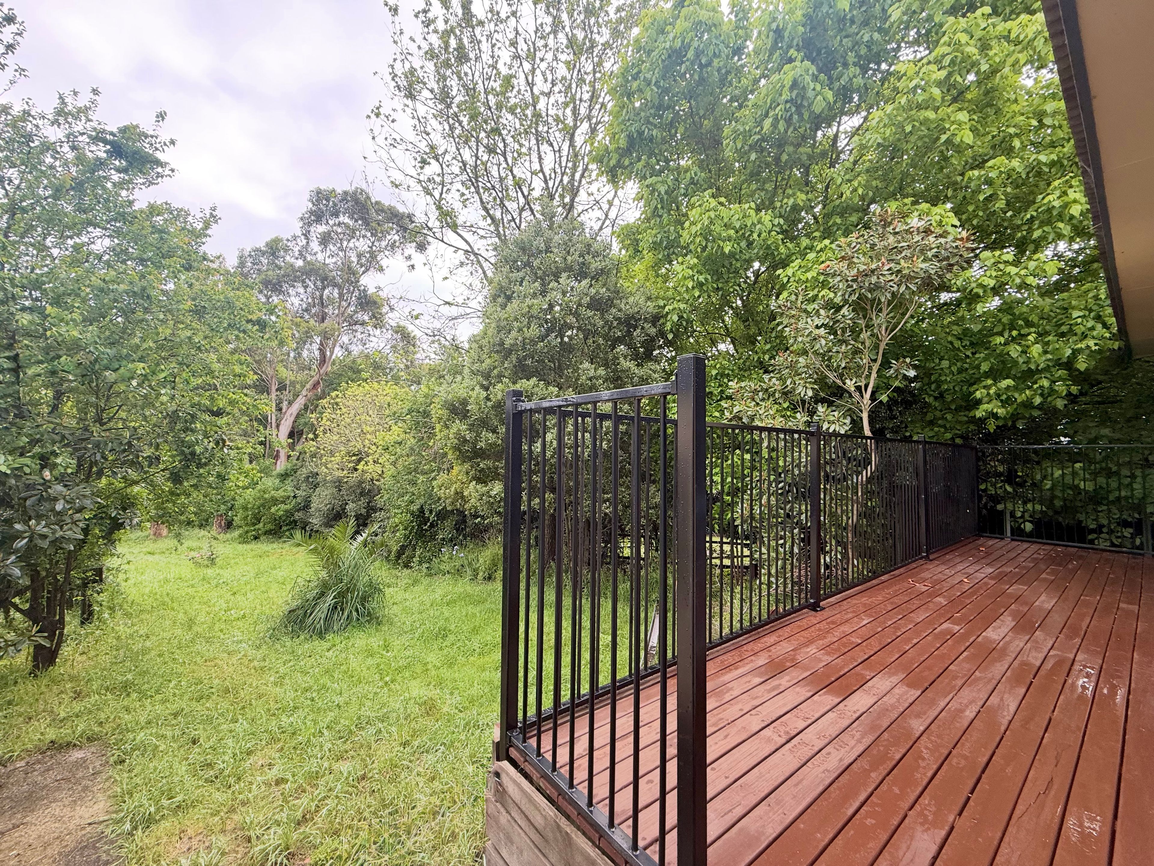 92 Burke Street — photo 15 of 15