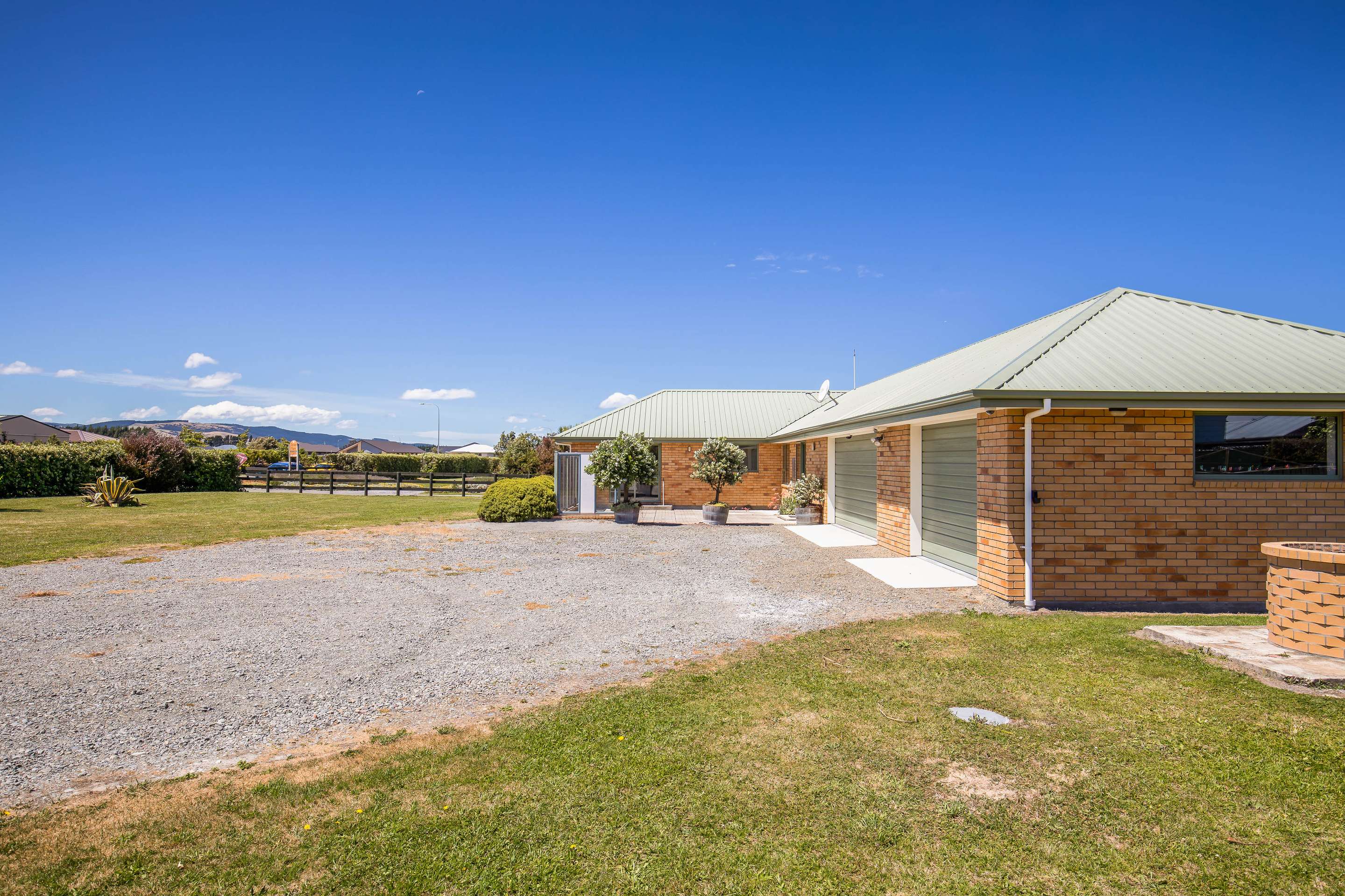 30 Amberley Beach Road, Amberley, Hurunui District Real Estate Ray