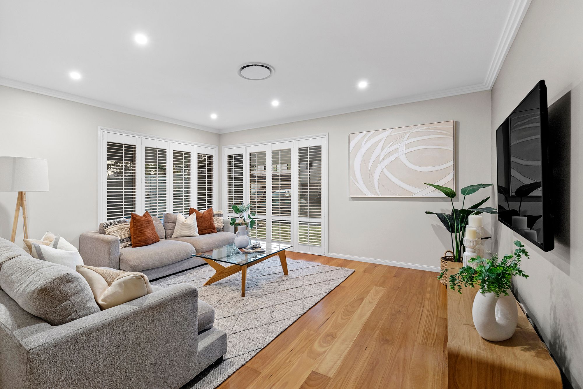 12 Ballesteros Street — photo 10 of 30