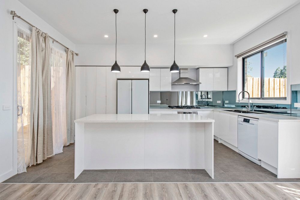 2/10 Third Avenue, Rowville, VIC 3178