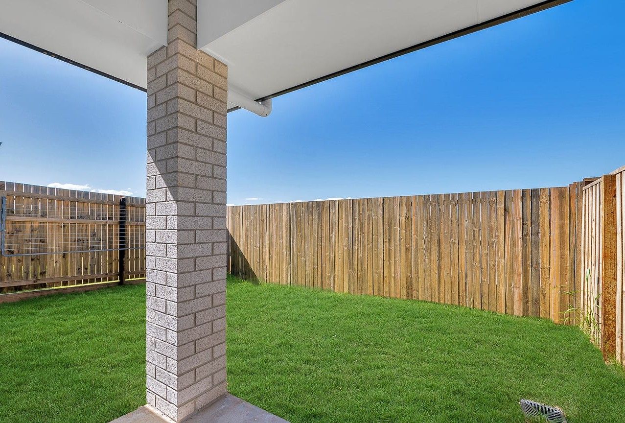 18 Burbury Road — photo 16 of 16