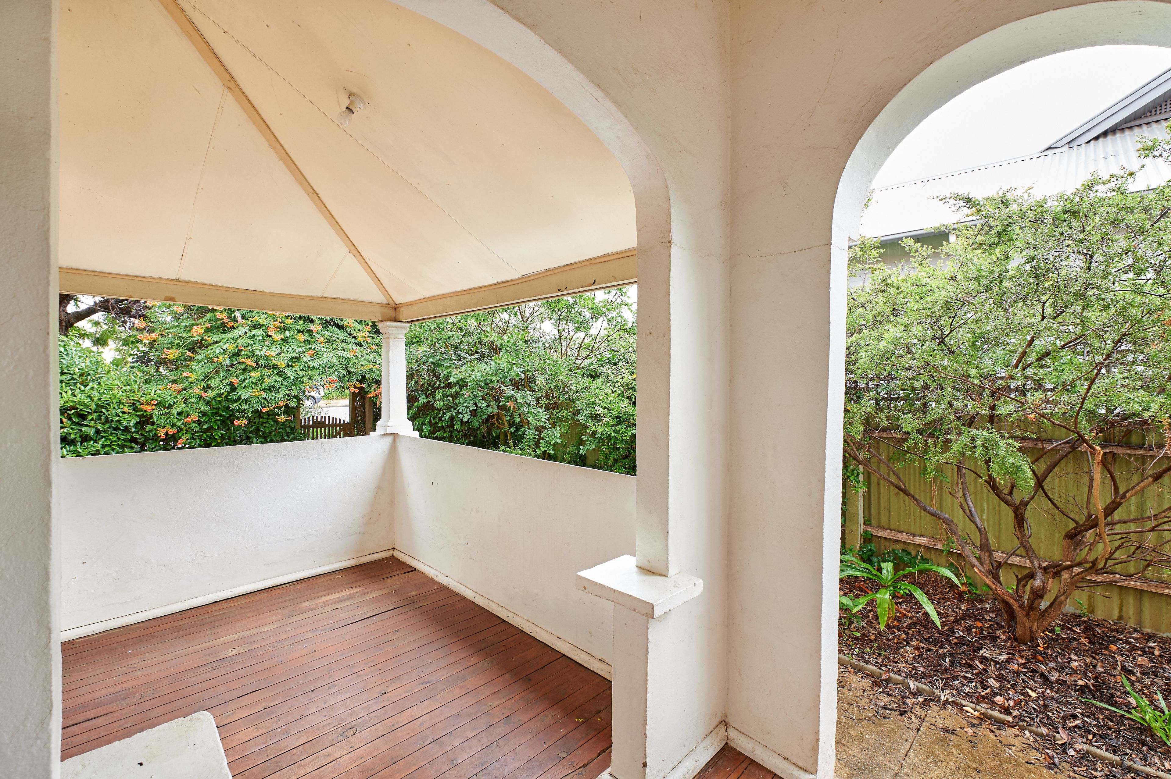 18 Norman Street, Turvey Park, NSW 2650