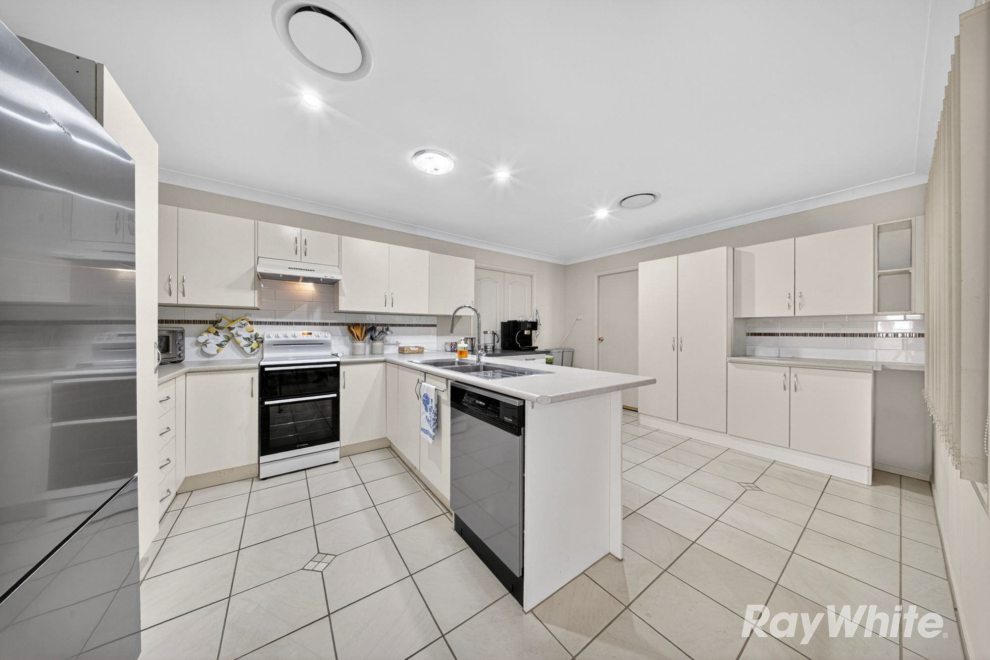 43 Richard Road, Rutherford, NSW 2320