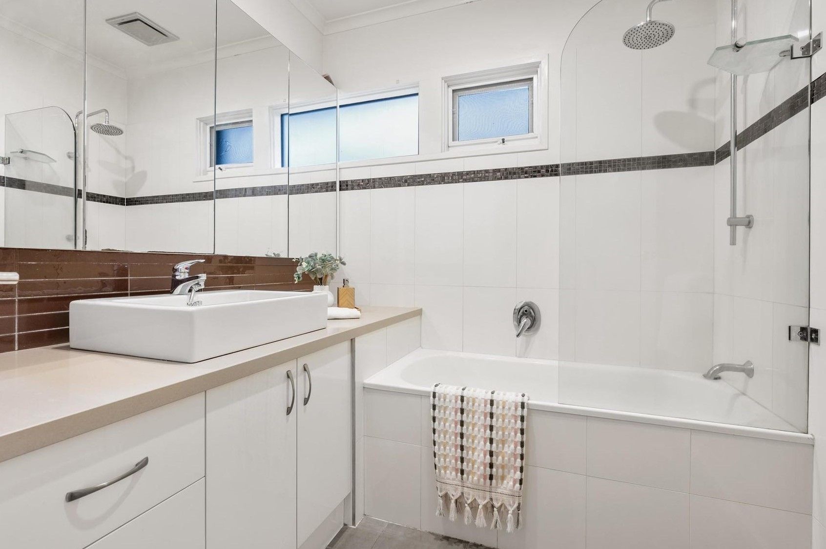 12 Hanwell Court — photo 8 of 12