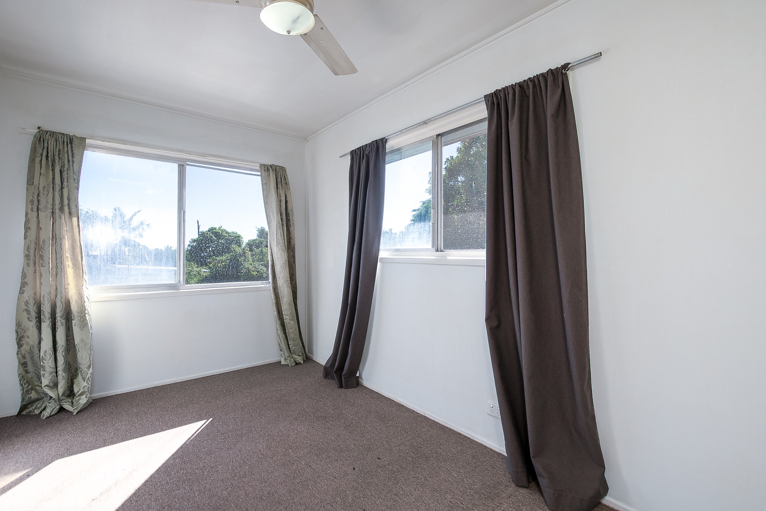 22 Old Logan Road, Gailes, QLD 4300