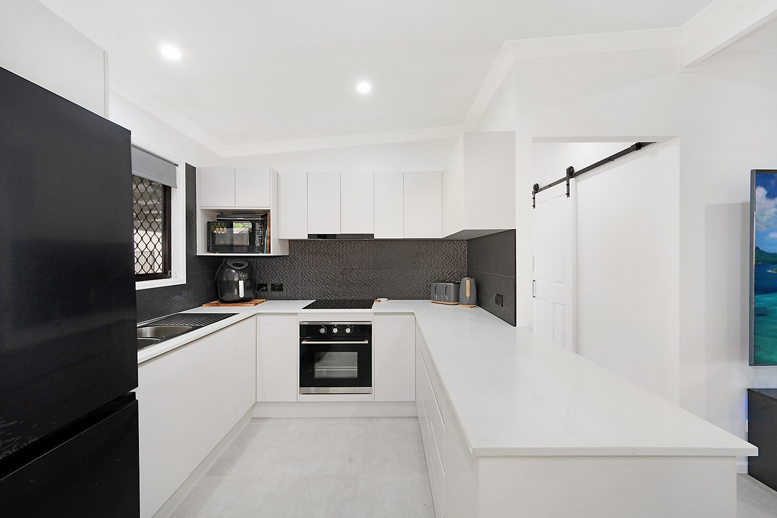 42 FREDAN Road, Deception Bay, QLD 4508