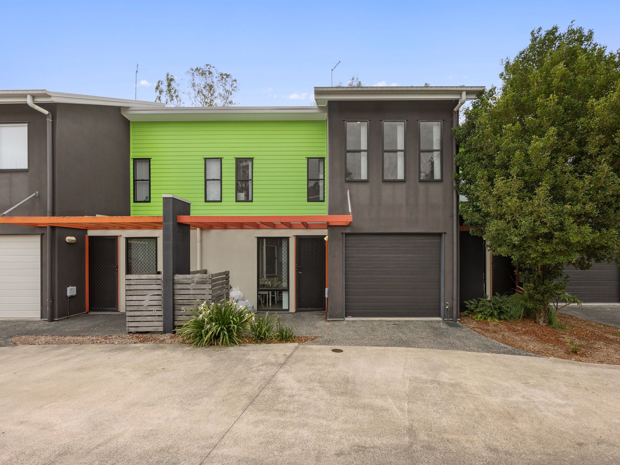 1 Ashley Court, Kallangur QLD 4503
