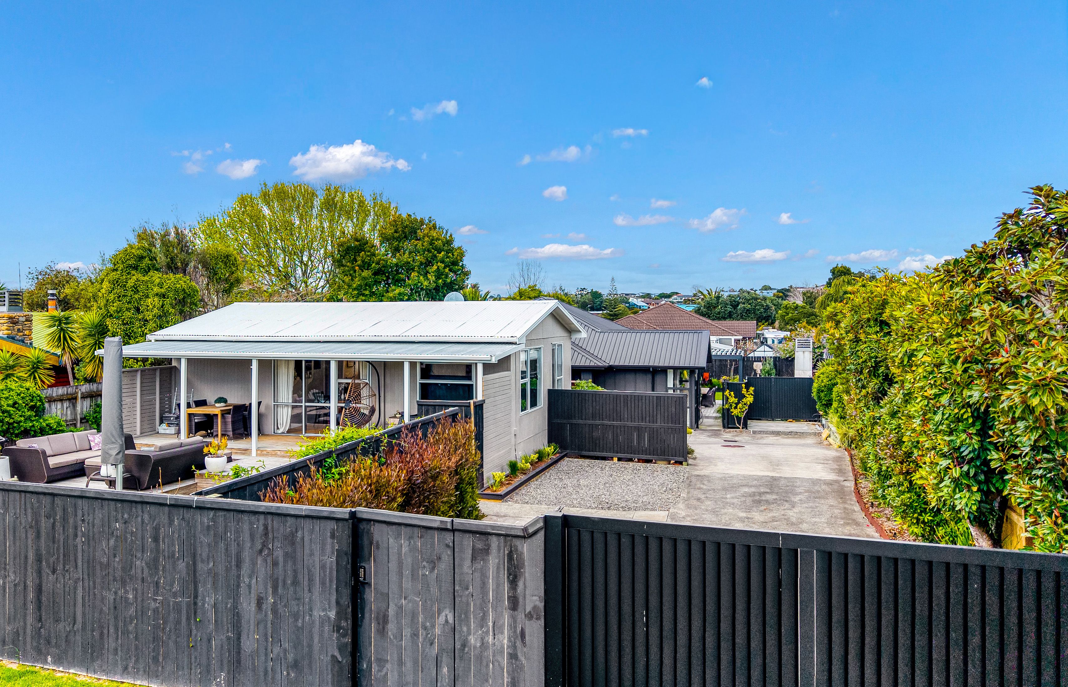 115 Second View Avenue, Beachlands, Manukau City