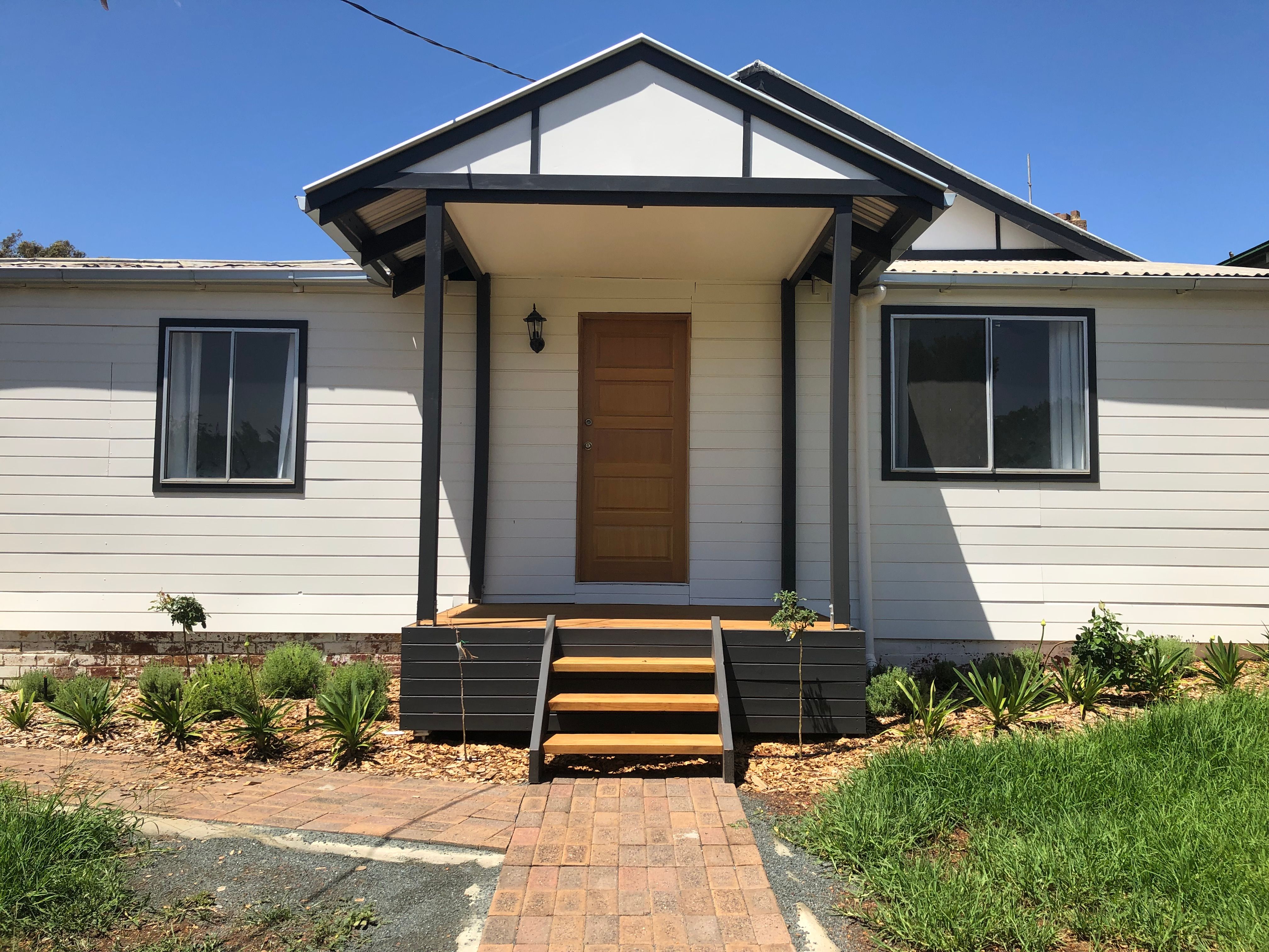 53 Woodward Street, Parkes NSW 2870