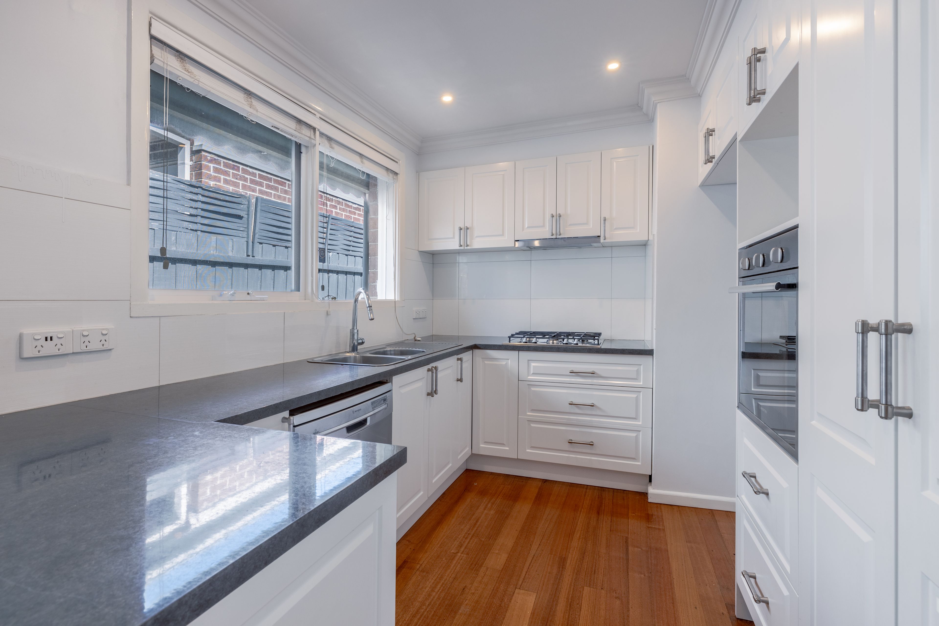 3/4 Vision Street, Chadstone, VIC 3148