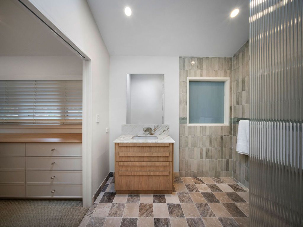 3 Bermuda Place — photo 18 of 27