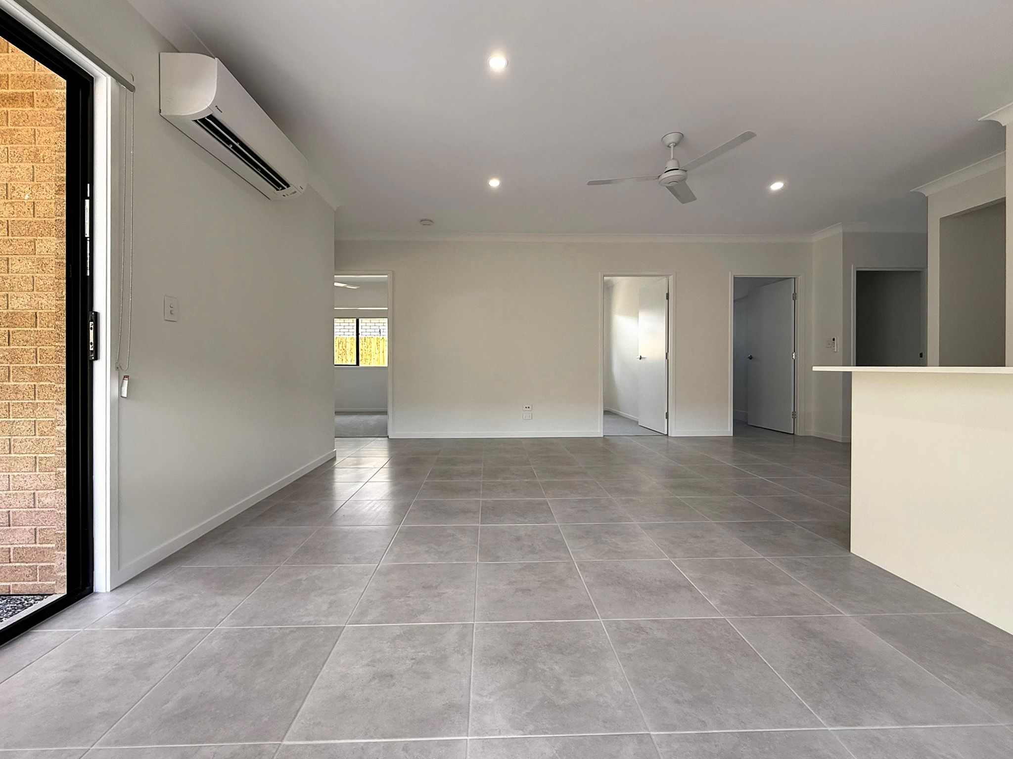 31 Queenstown Street — photo 12 of 19
