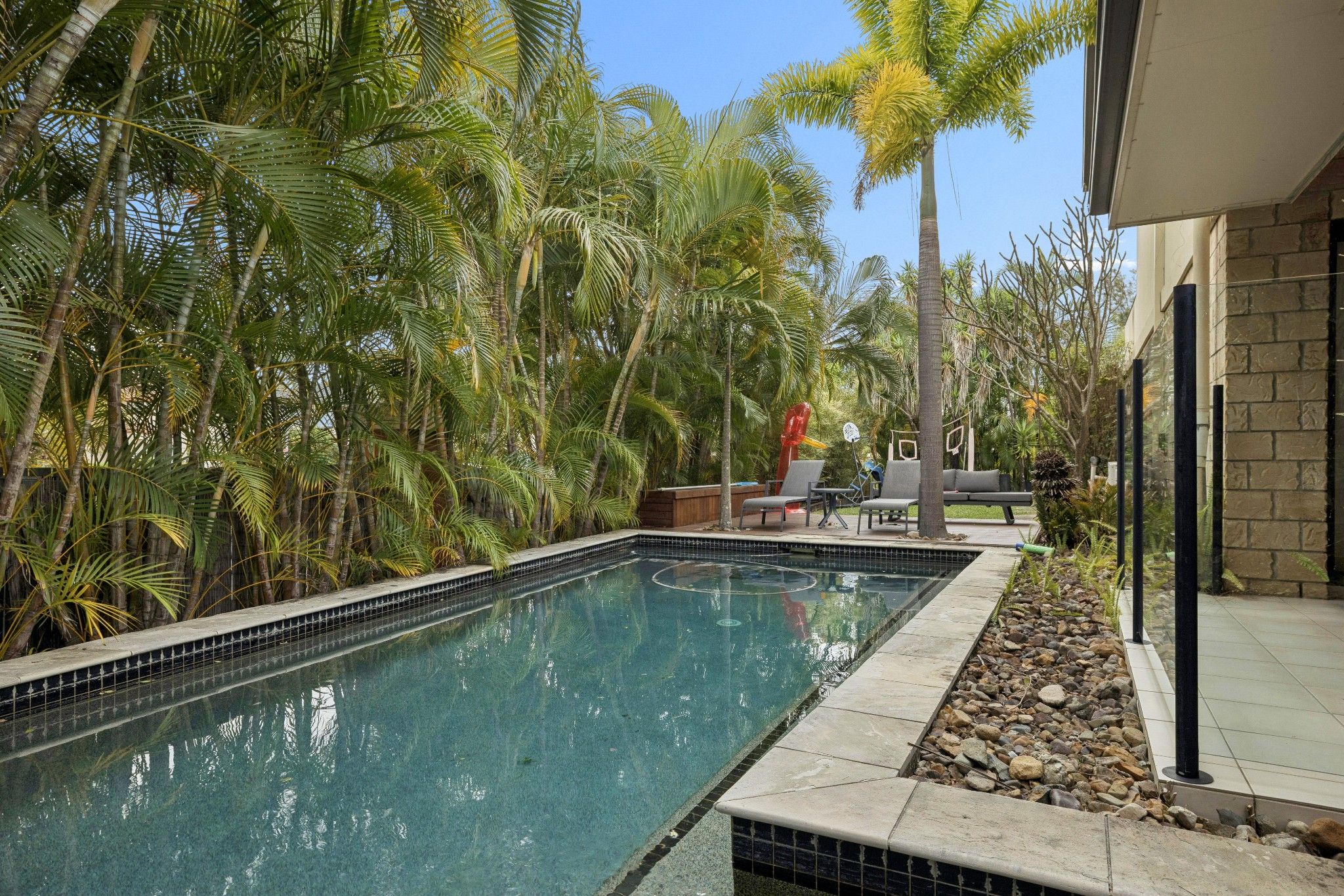 1 Royal Woods Drive — photo 18 of 24