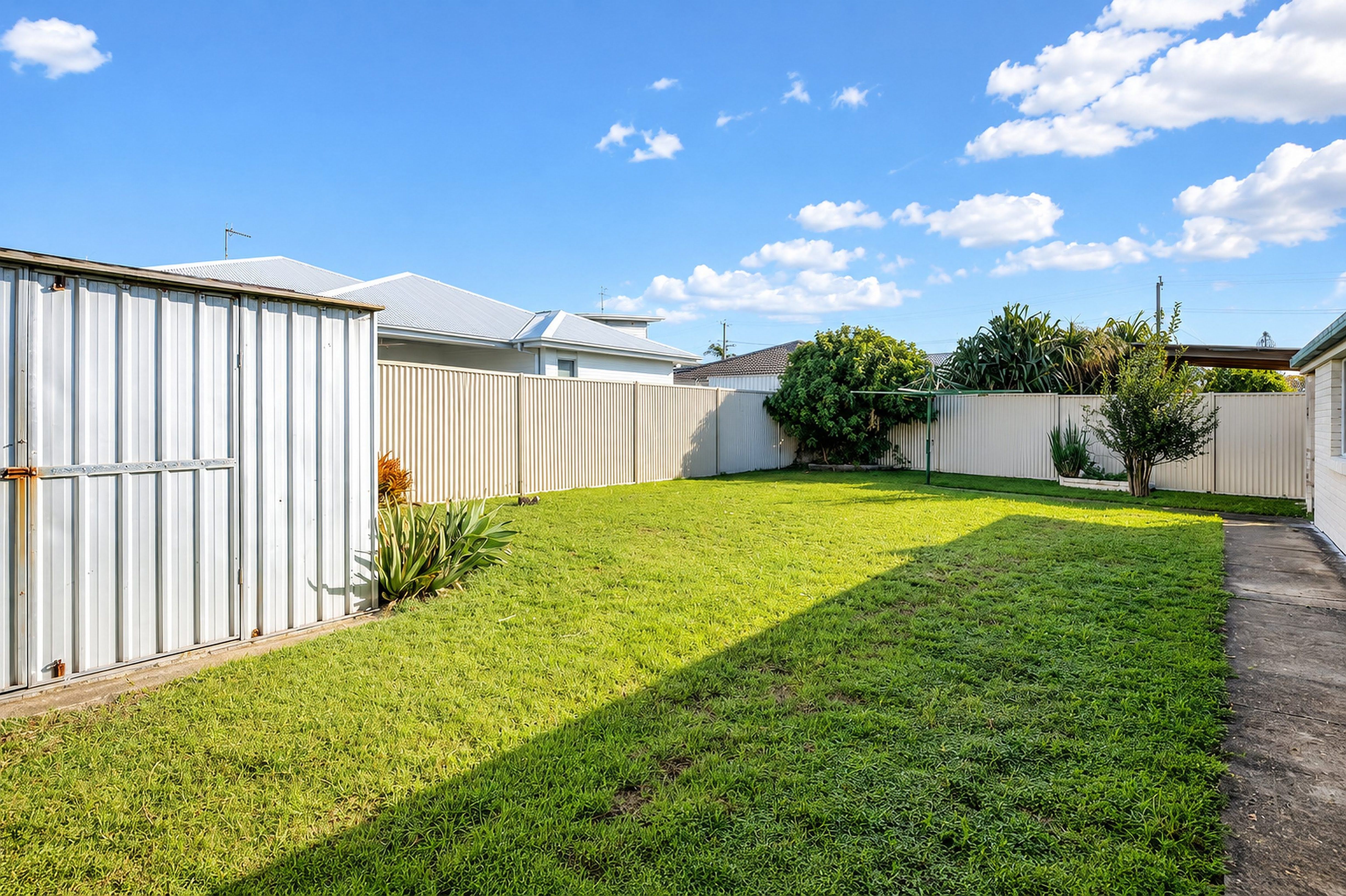 18 Werona Street — photo 3 of 14